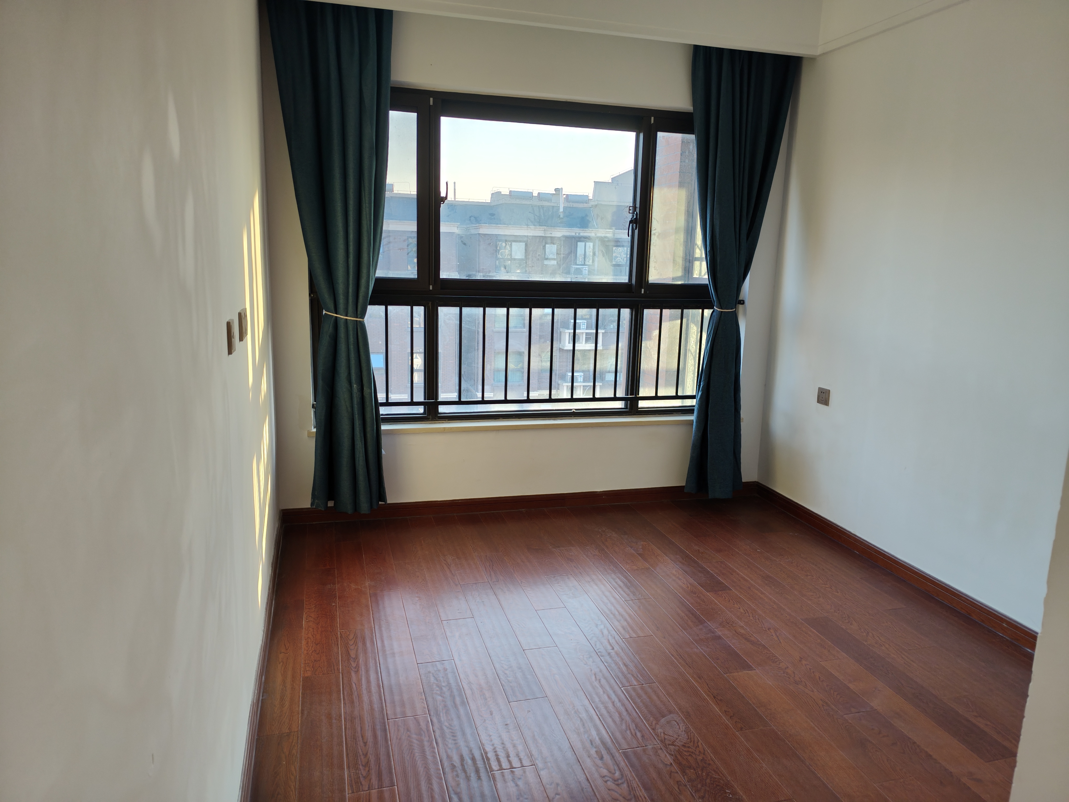 林肯公园 4室2厅2卫 123.37m&sup2;