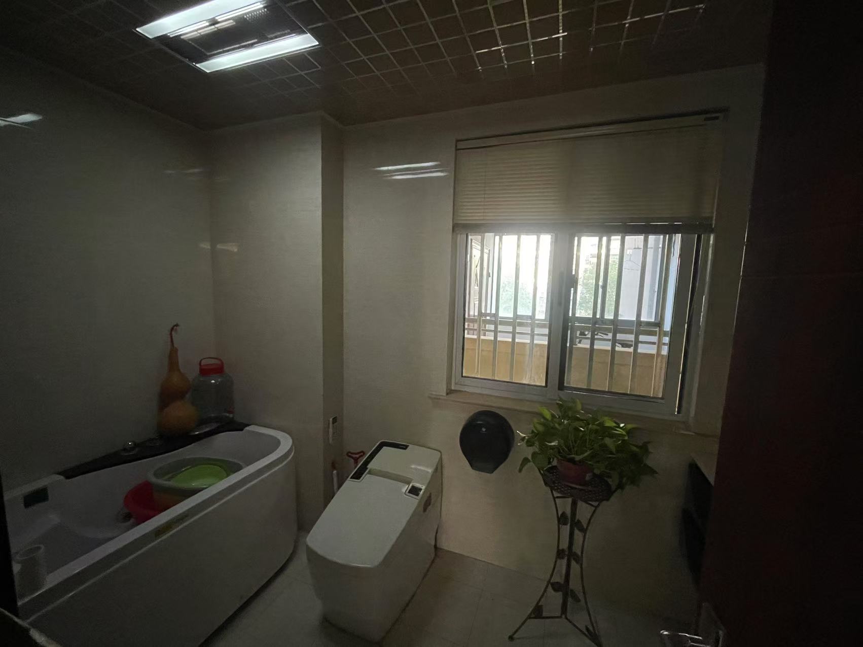 尚海城 4室2厅2卫 155m&sup2;