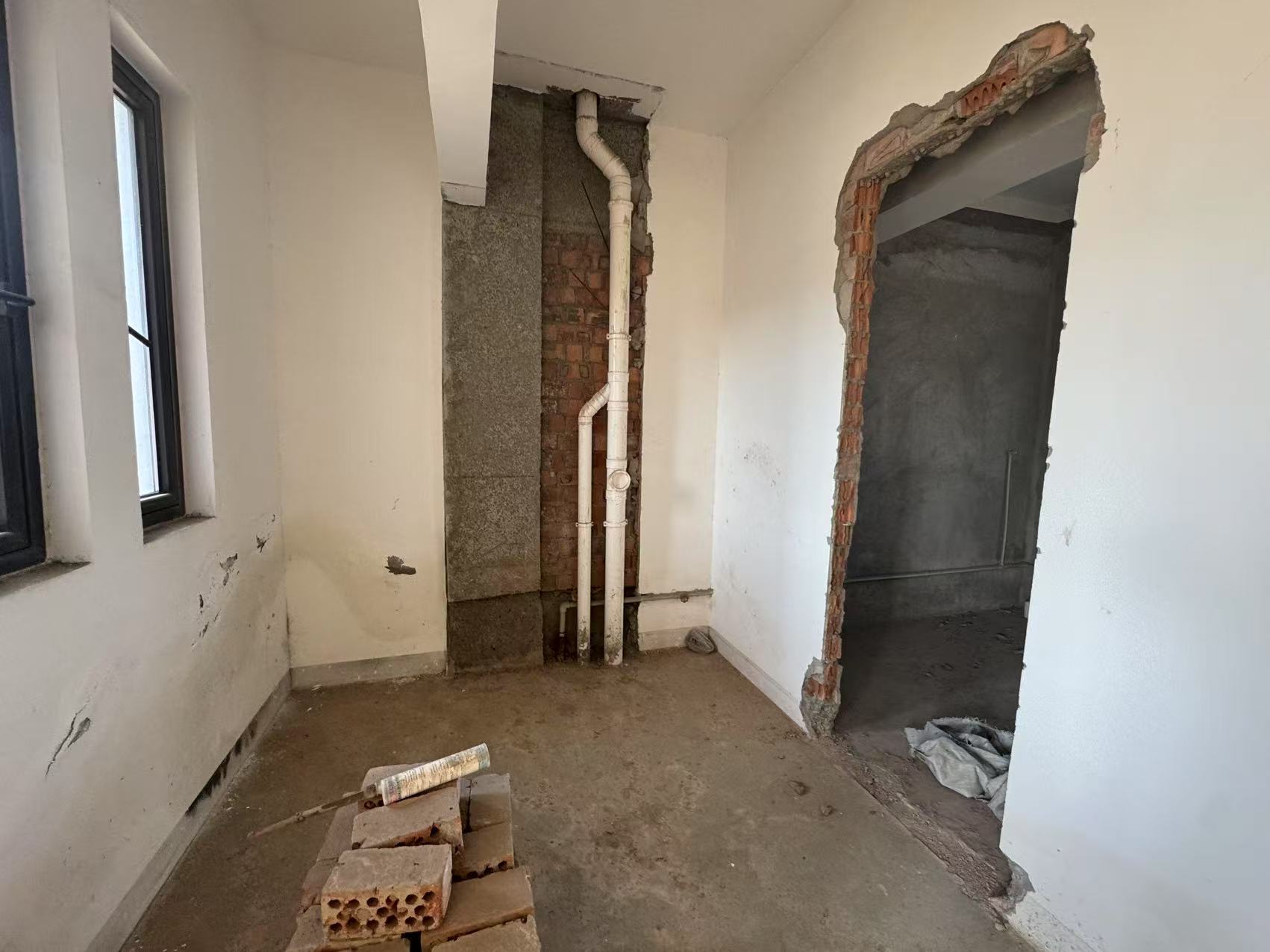 山水壹号 4室2厅3卫 257.61m&sup2;