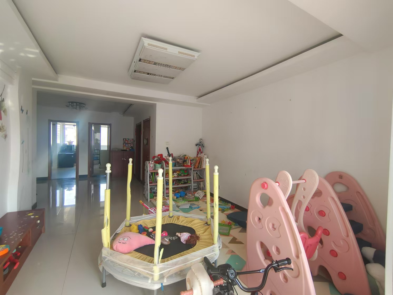 永兴花苑 3室2厅2卫 140m&sup2;