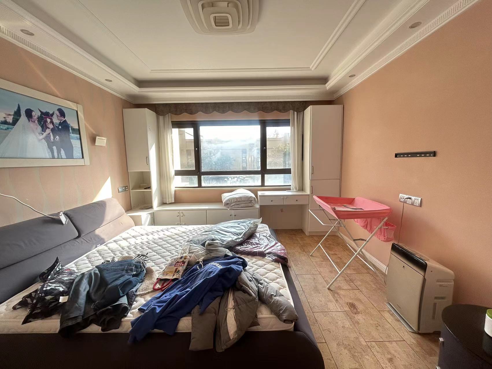 万濠华府 3室2厅2卫 165.79m&sup2;