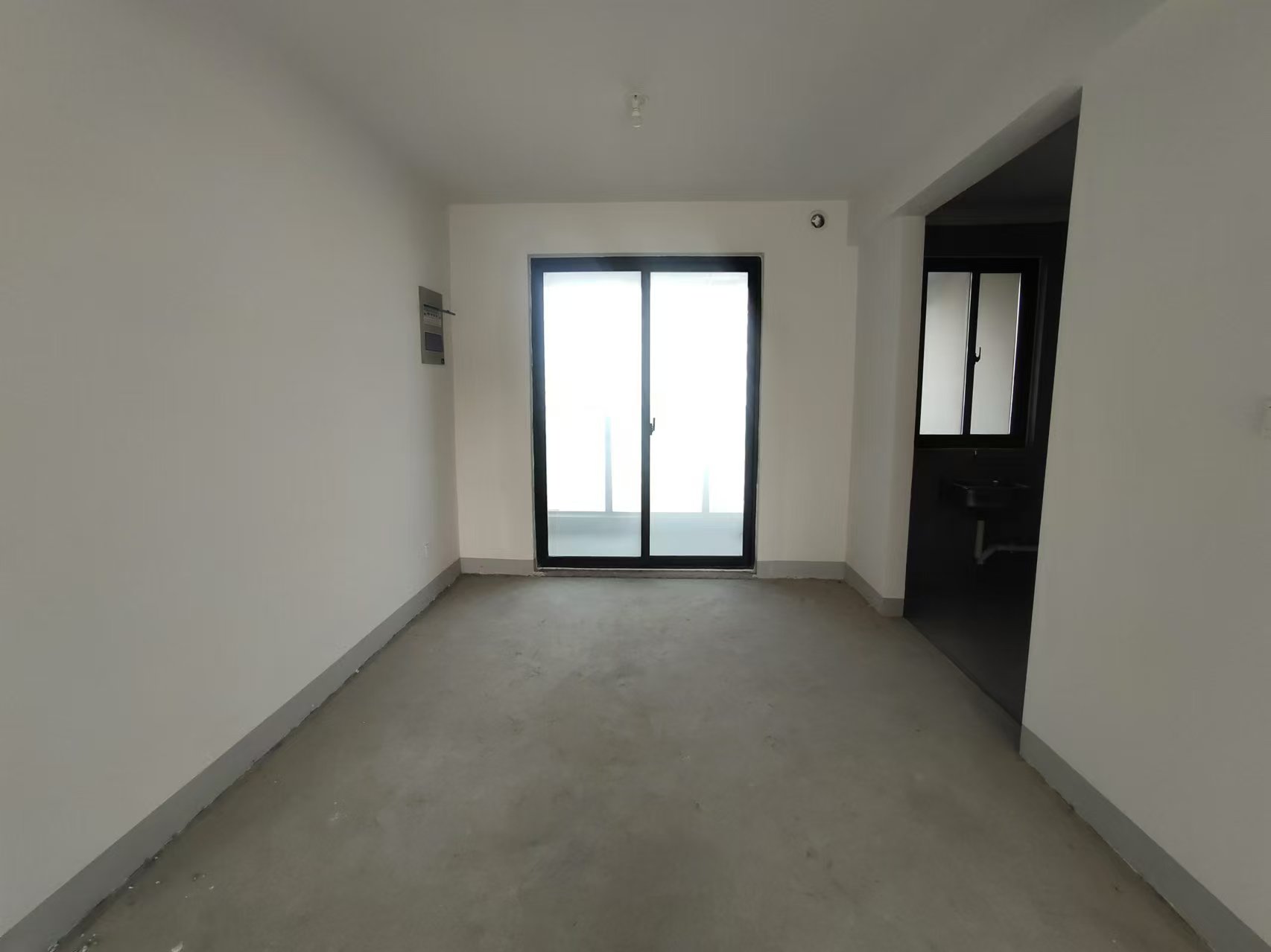 国城璟府 3室2厅2卫 130m²