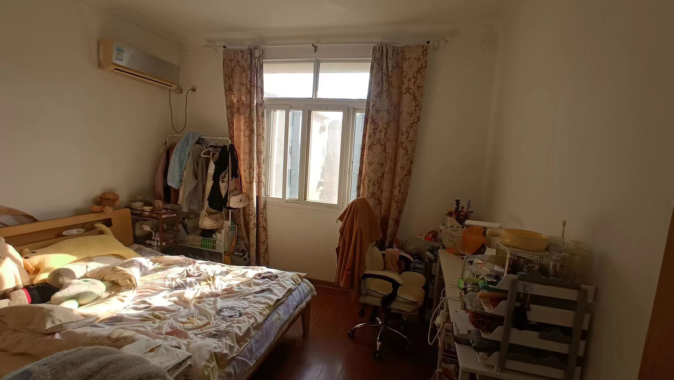 光明新村 3室1厅1卫 80m²