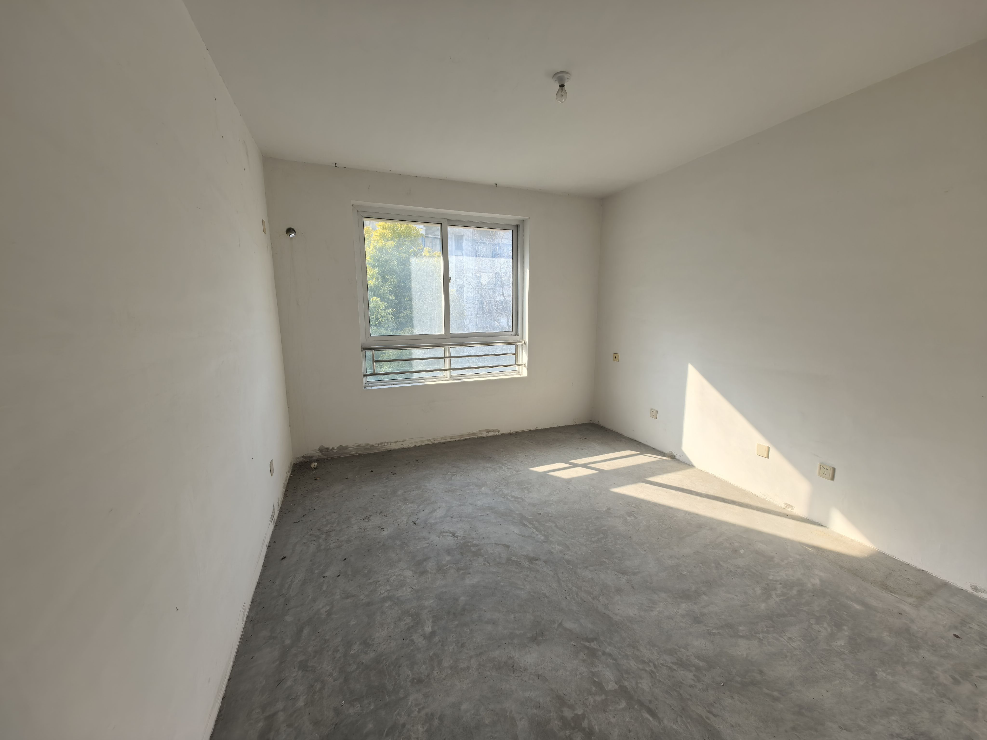 天润家园 3室2厅2卫 128.58m&sup2;