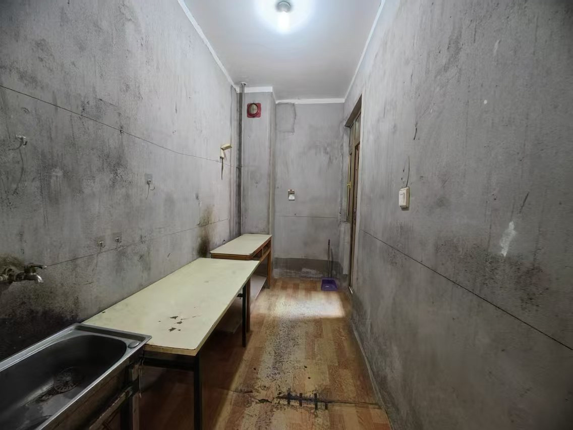 恒盛豪庭 2室2厅1卫 95m&sup2;