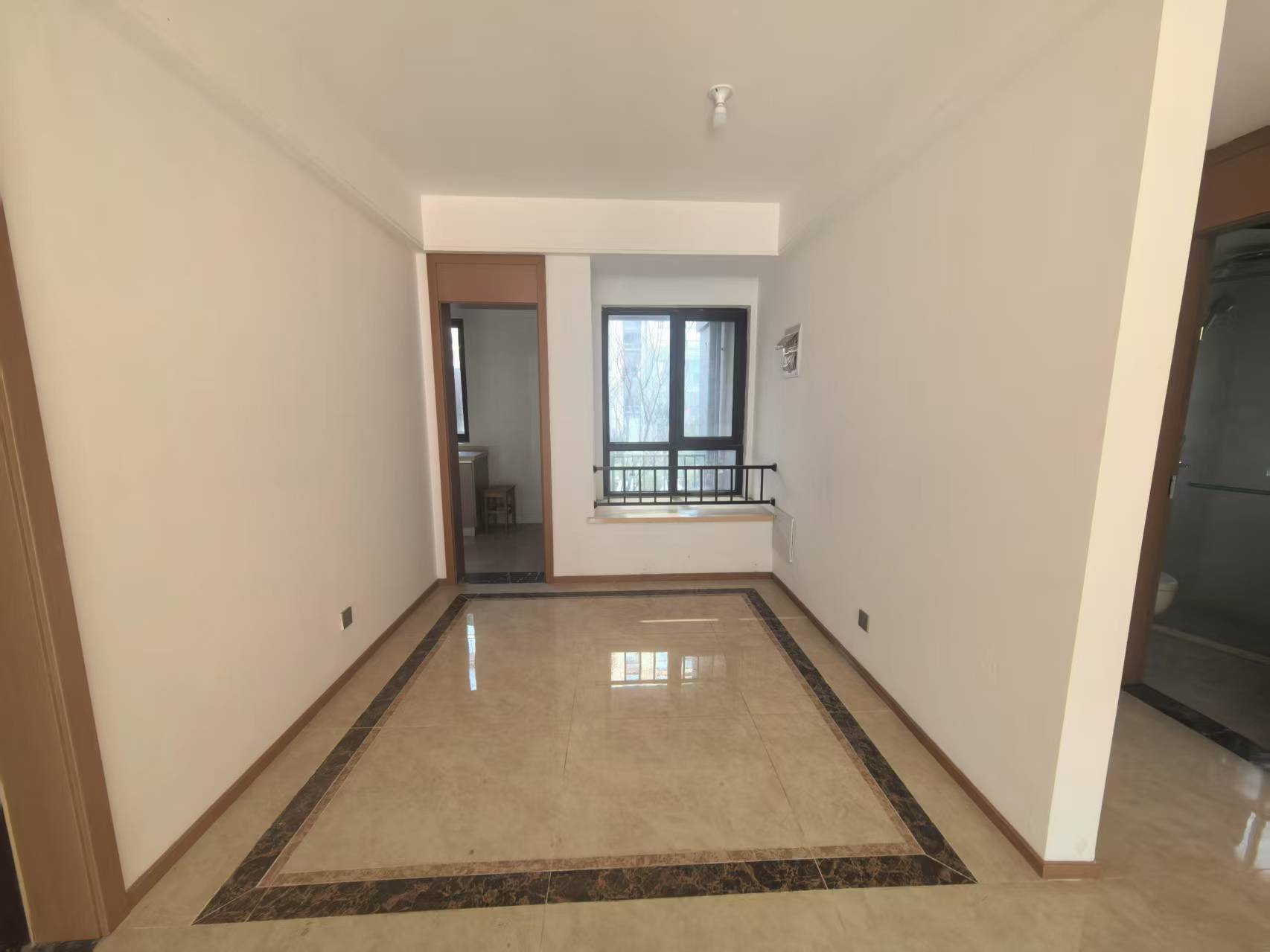 上悦城 3室2厅2卫 115m&sup2;