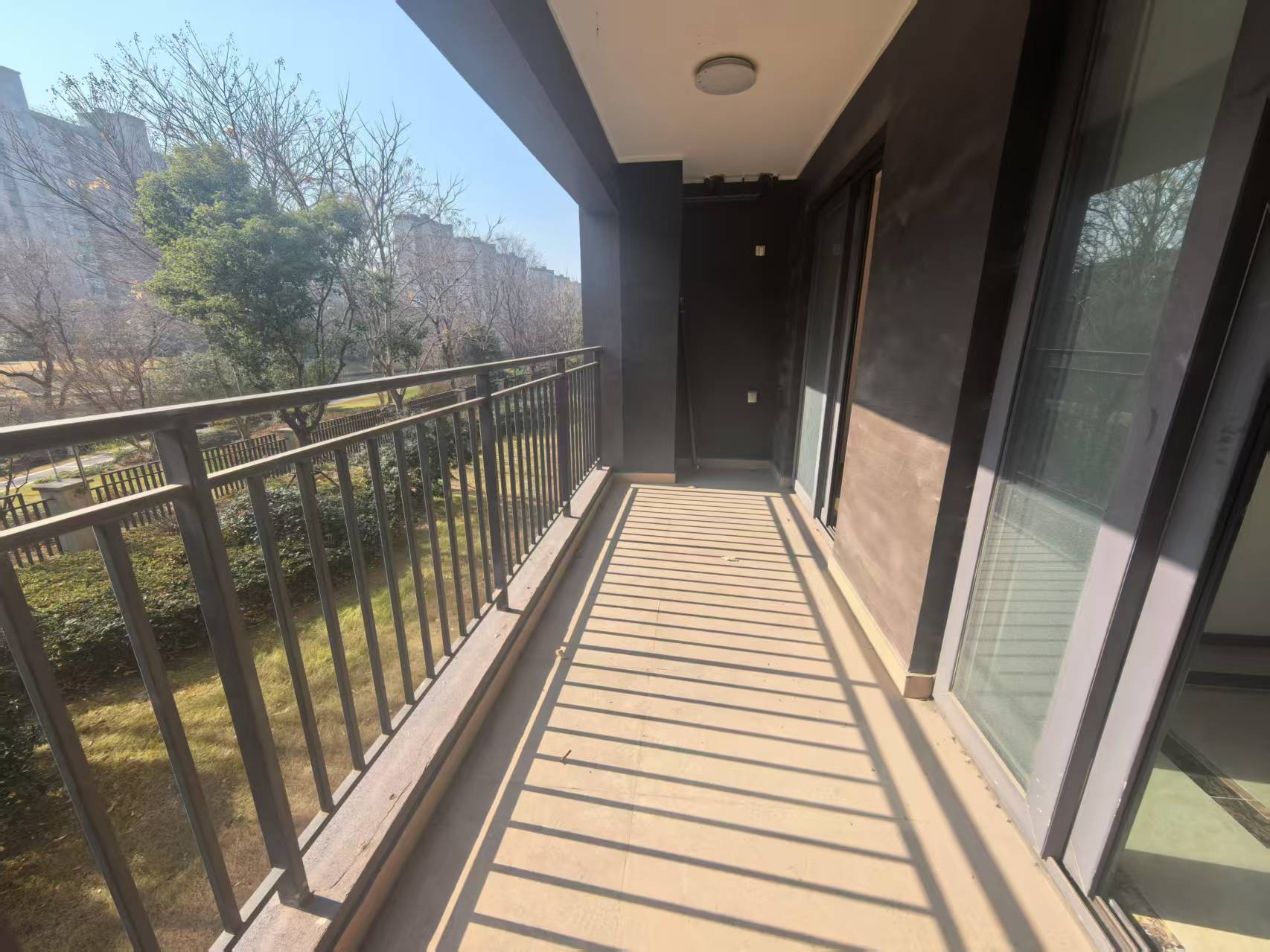 上悦城 3室2厅2卫 115m&sup2;