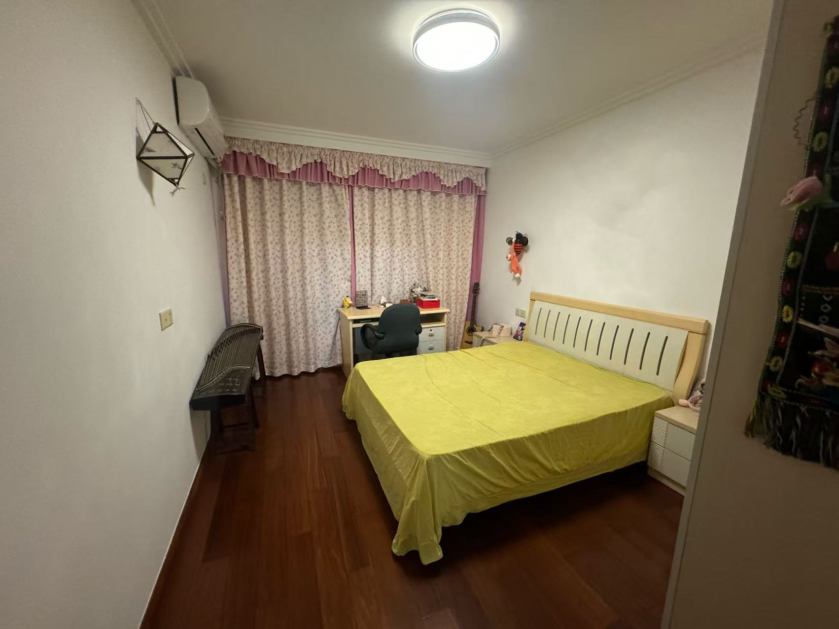 百花南苑 3室2厅2卫 122.63m&sup2;