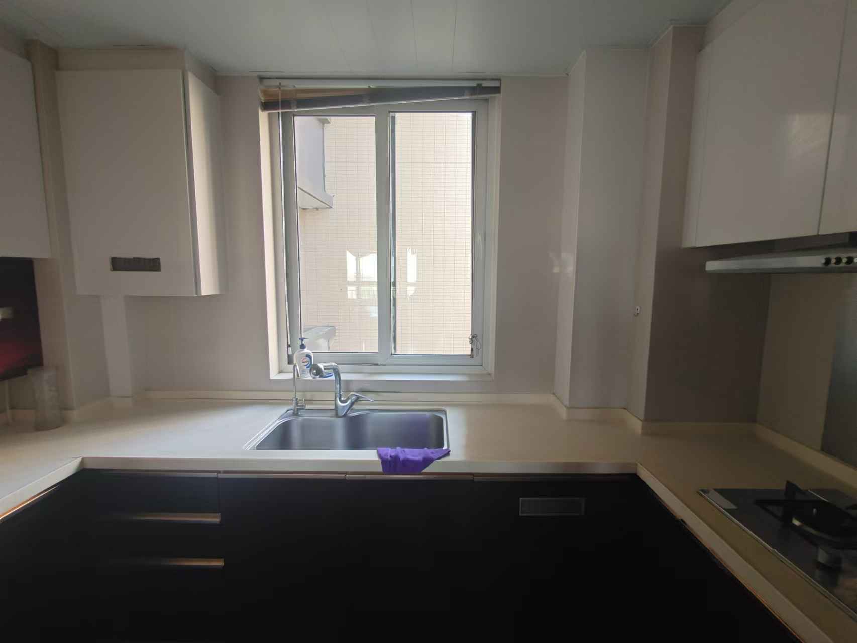 万科金域蓝湾 3室2厅2卫 135m&sup2;