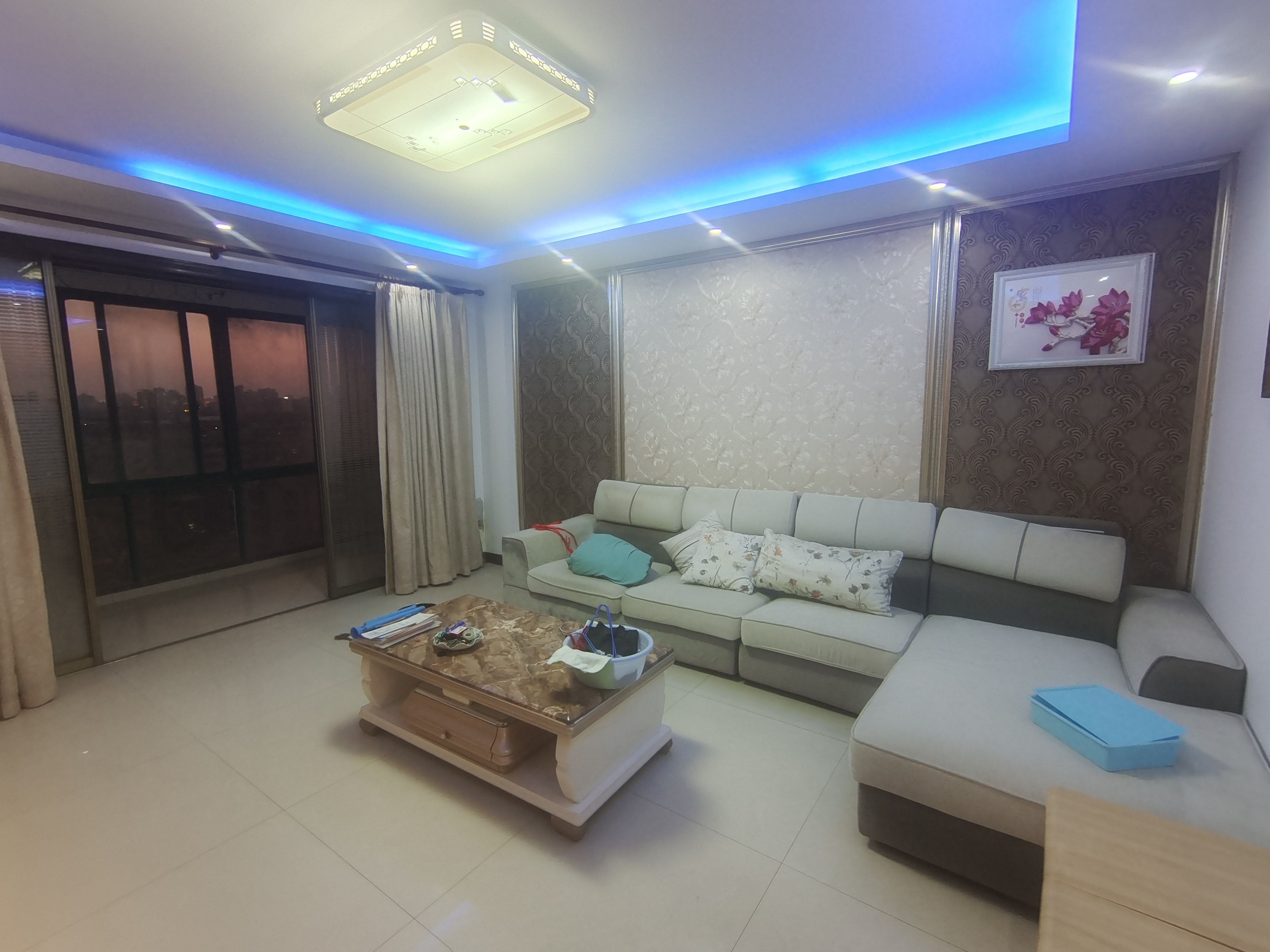 友谊家园 3室2厅2卫 156.77m&sup2;