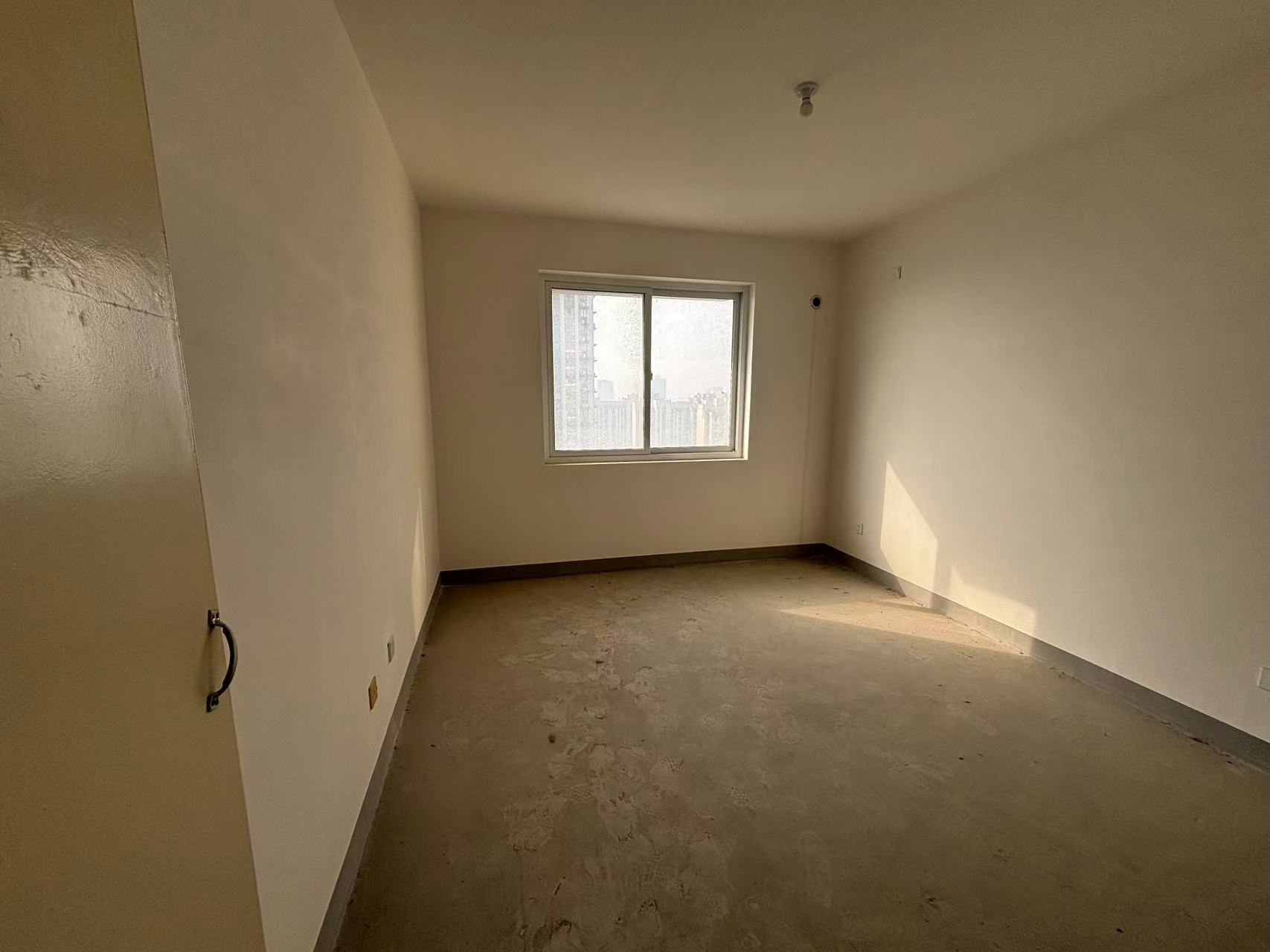 学士府 3室2厅1卫 106.76m&sup2;