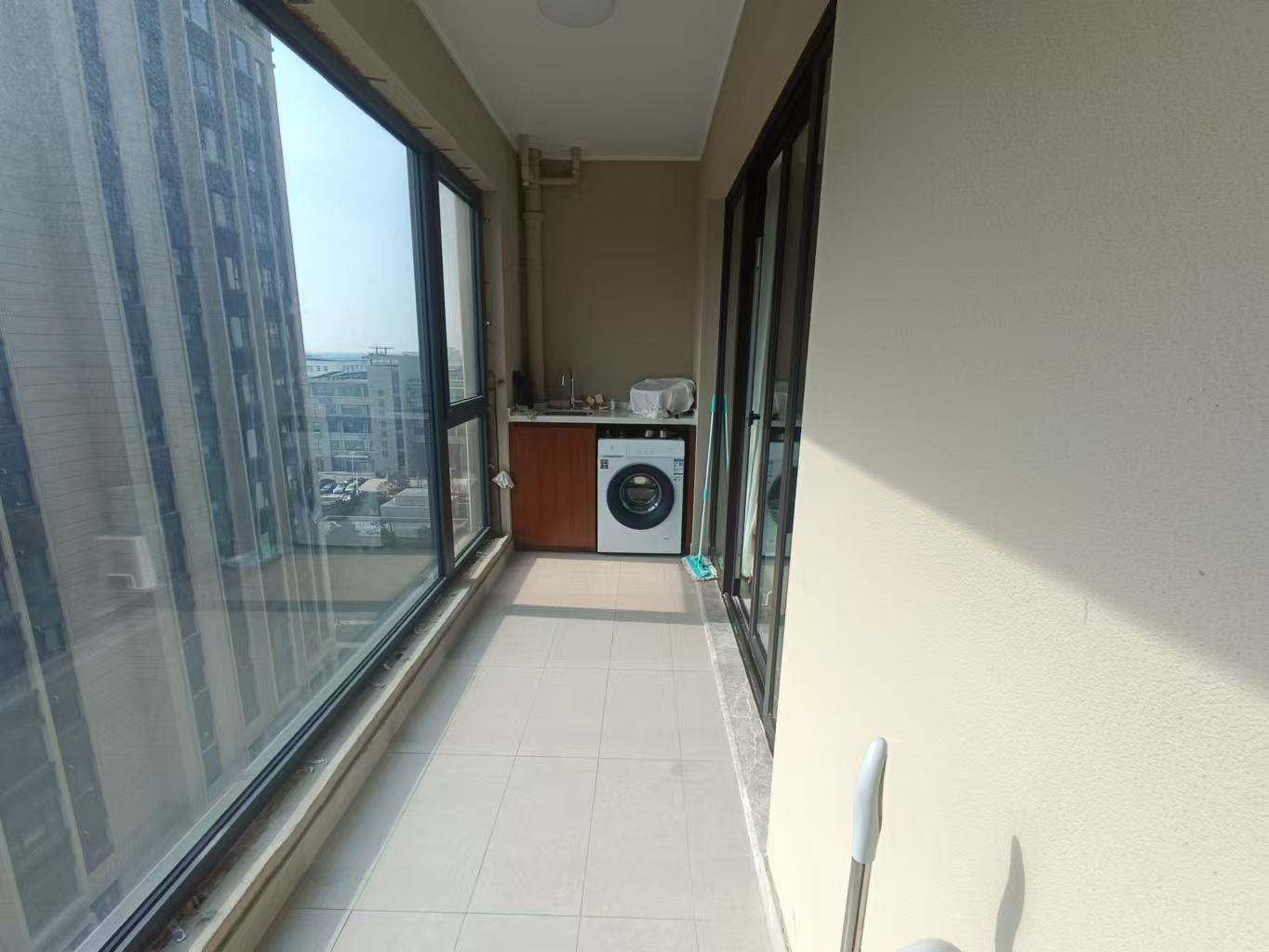 崇川金茂府 4室2厅2卫 140.35m&sup2;