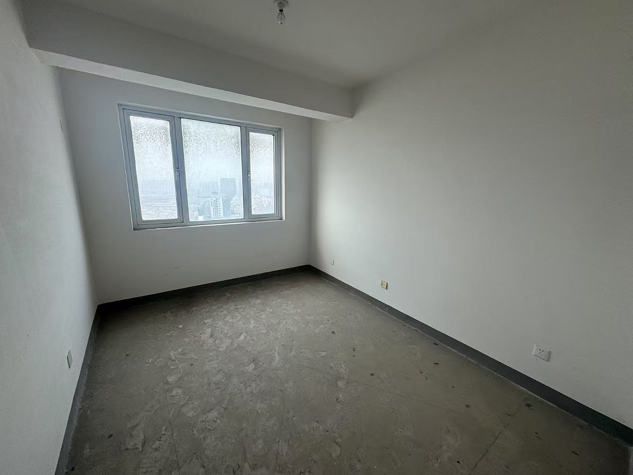 玖珑城 4室2厅2卫 214.45m&sup2;