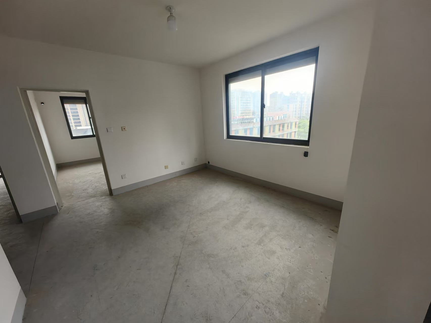 兴石花园 2室2厅1卫 80m&sup2;