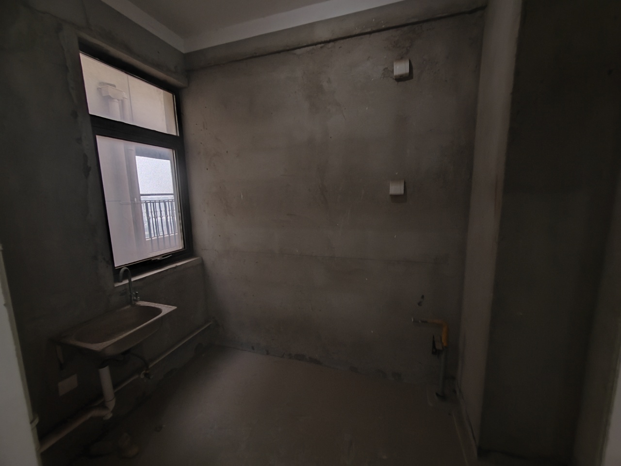 翠园 3室2厅1卫 105.00m&sup2;