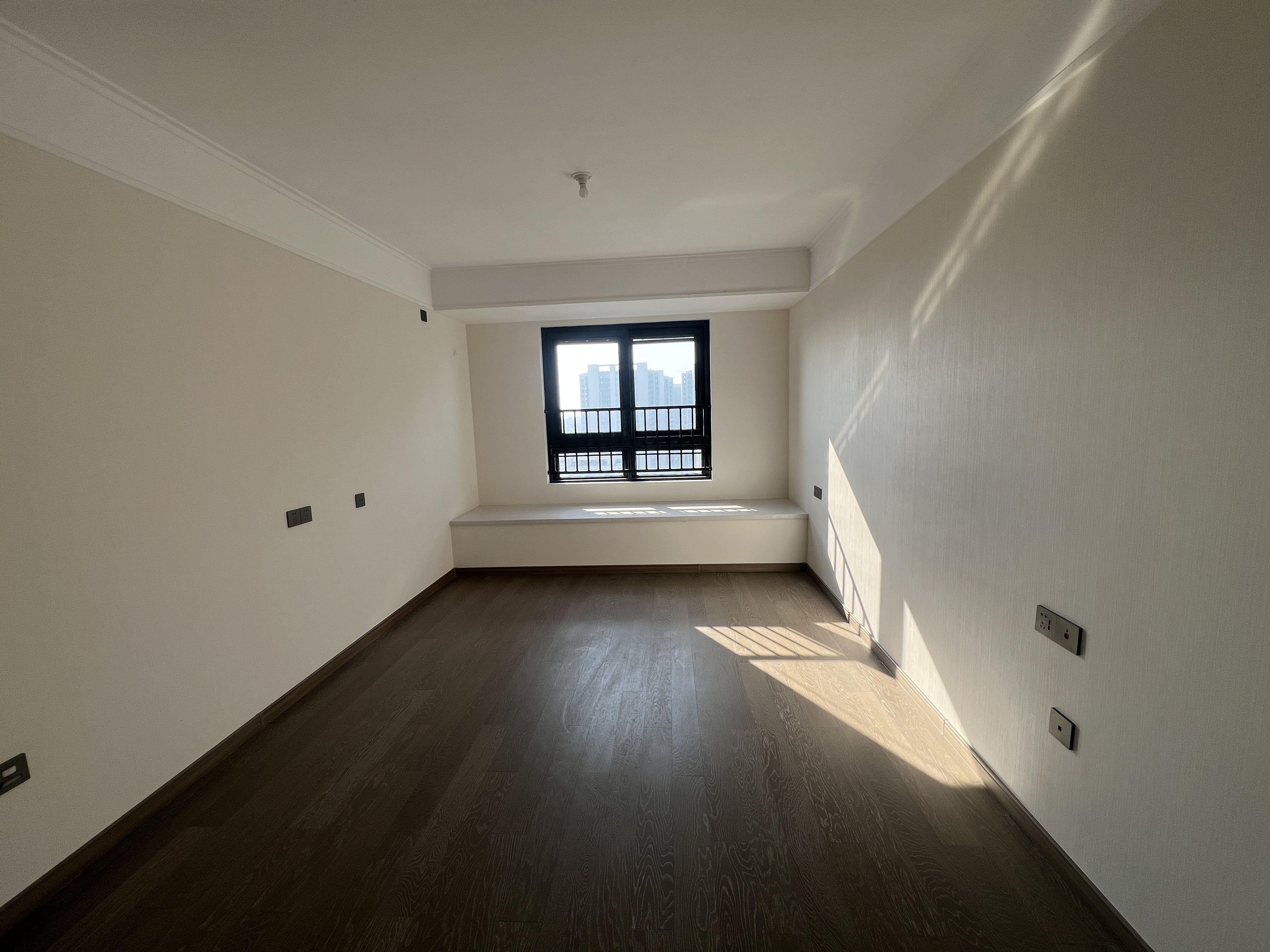 万科未来之光 3室2厅2卫 112.92m&sup2;