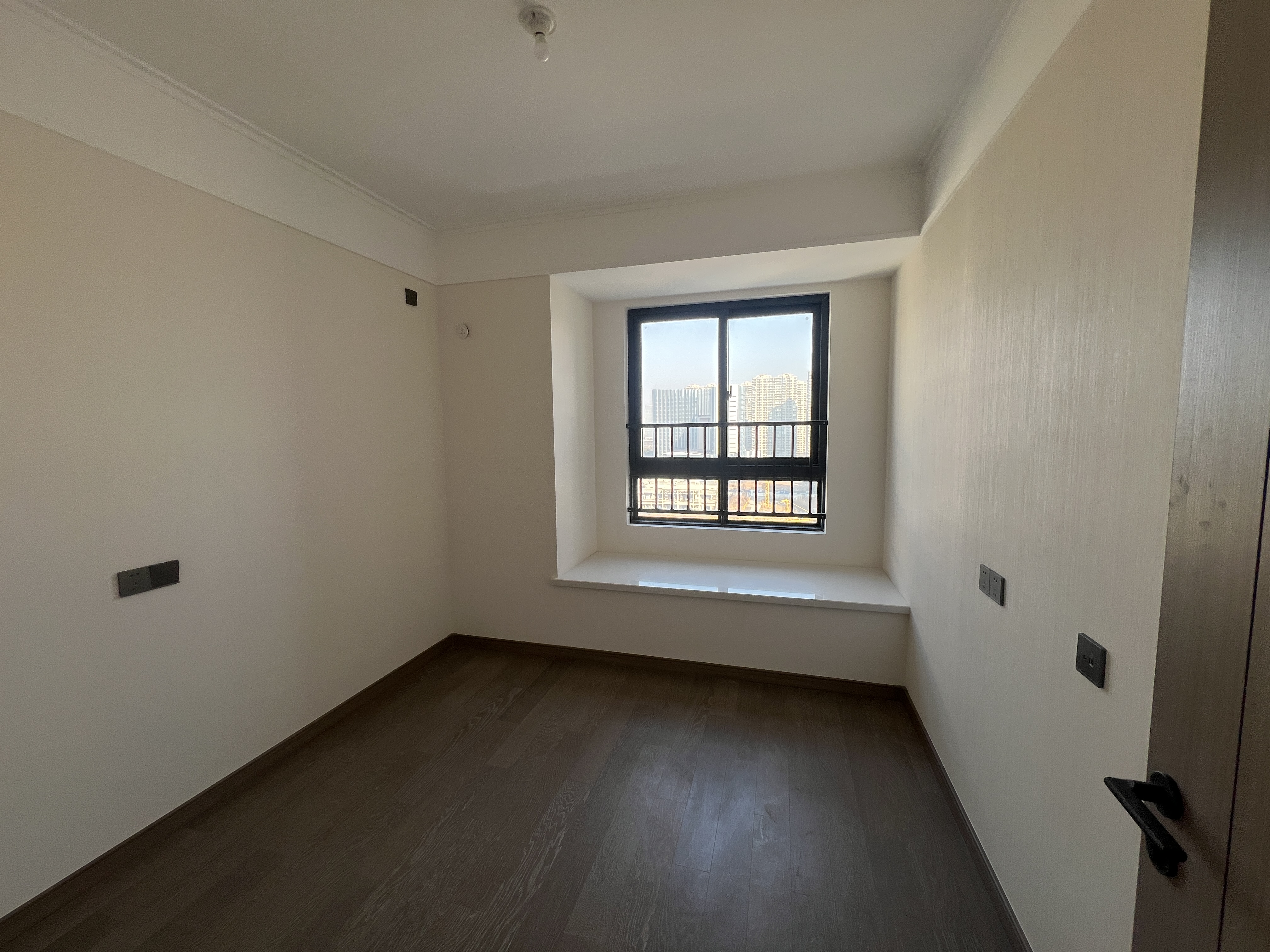 万科未来之光 3室2厅2卫 112.92m&sup2;