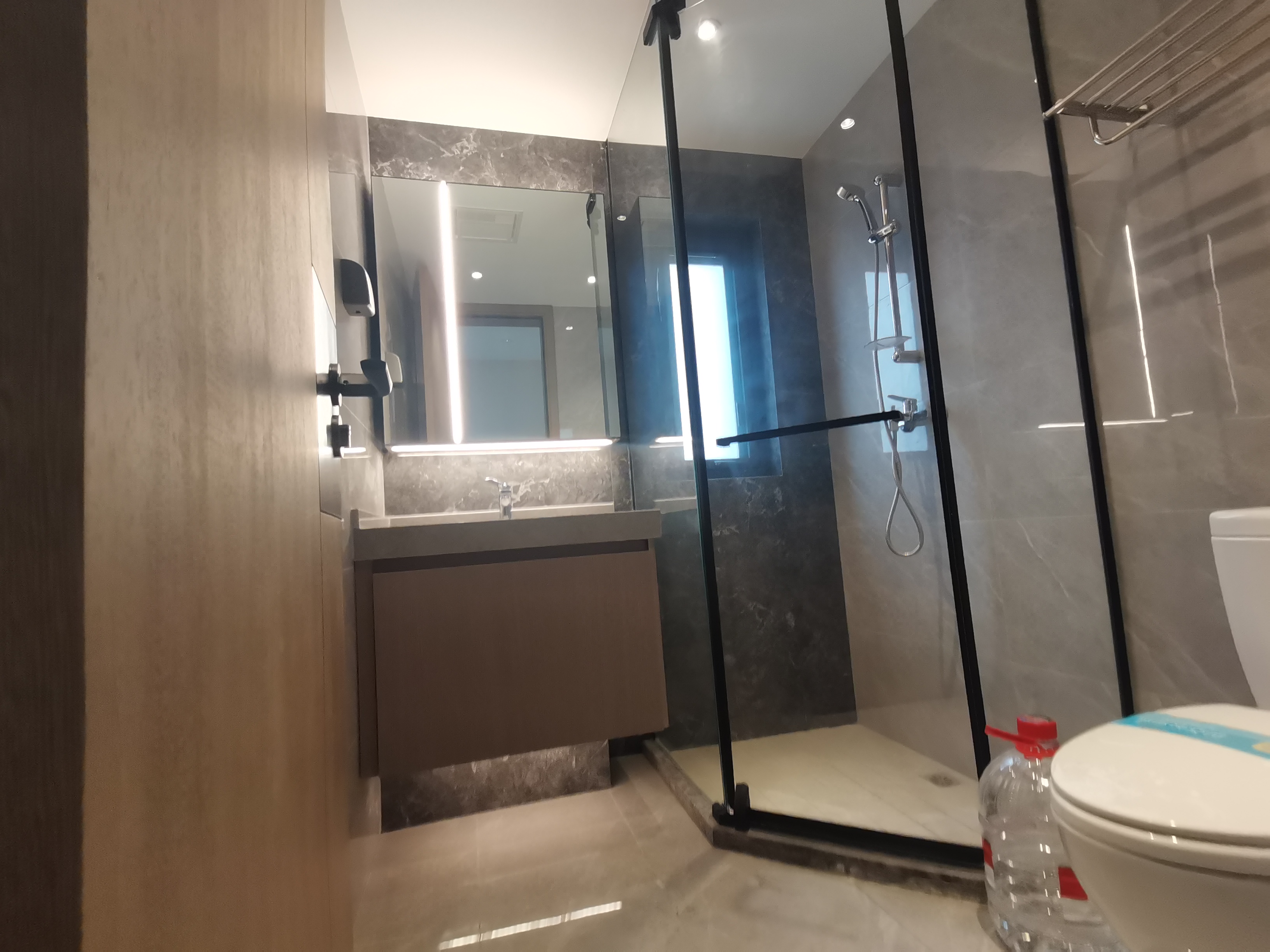 万科官山望 3室2厅2卫 142.16m&sup2;