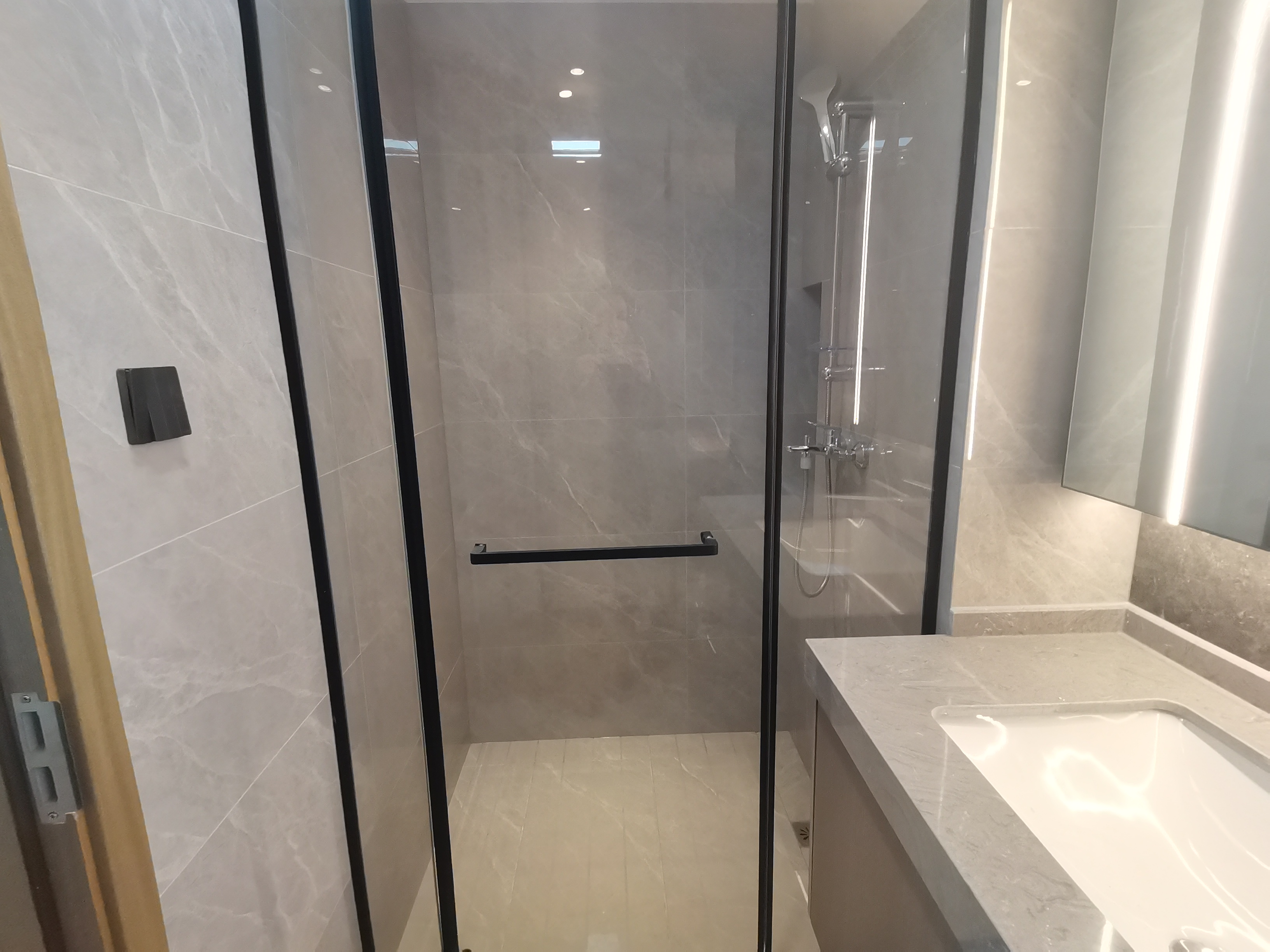 万科官山望 3室2厅2卫 142.16m&sup2;