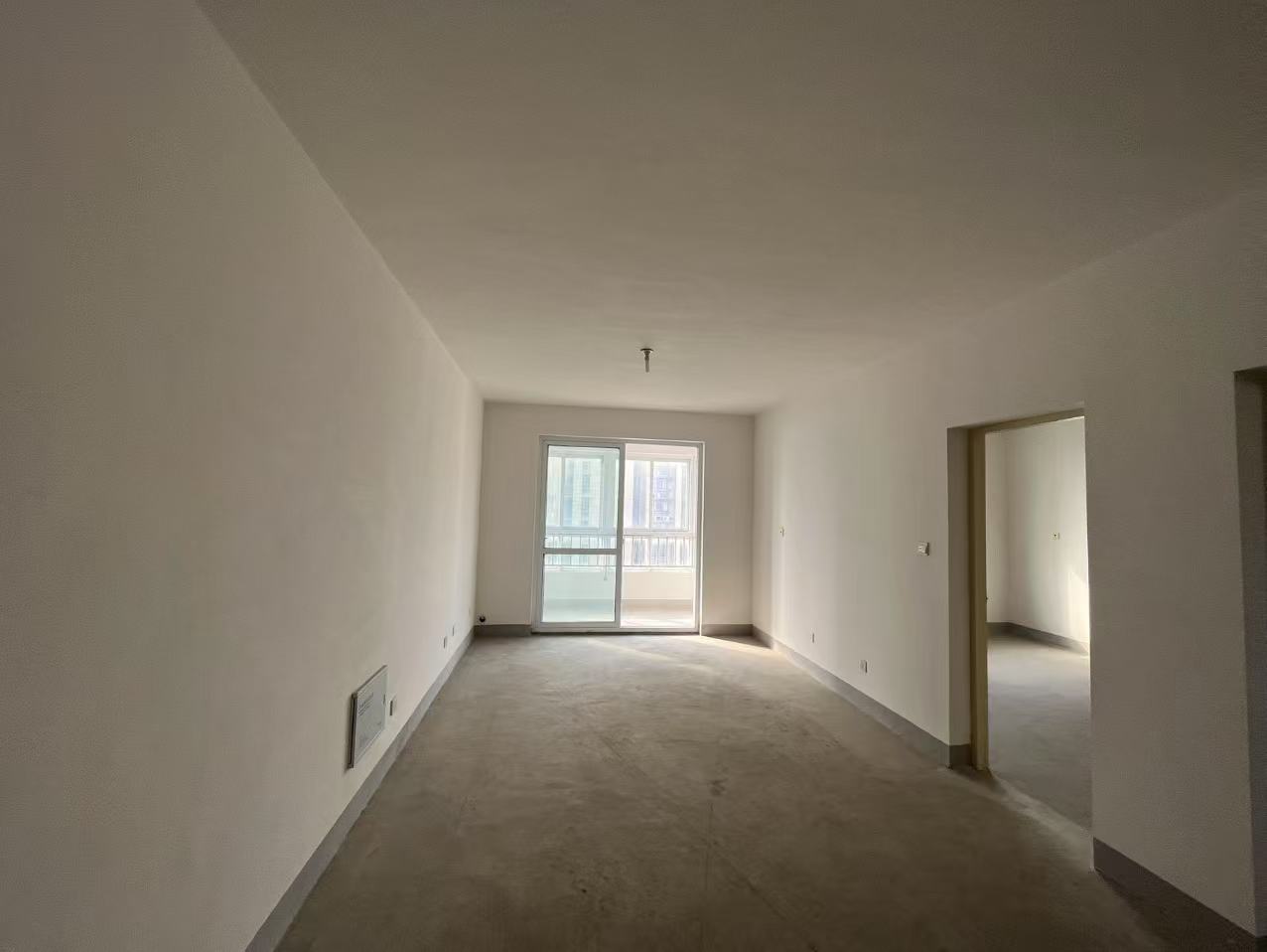 学士府 3室2厅1卫 123.12m²