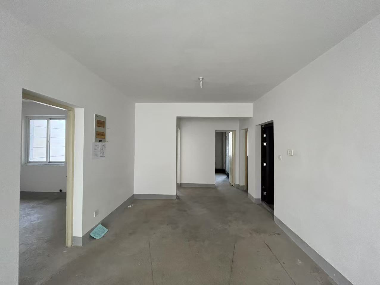 学士府 3室2厅1卫 123.12m&sup2;