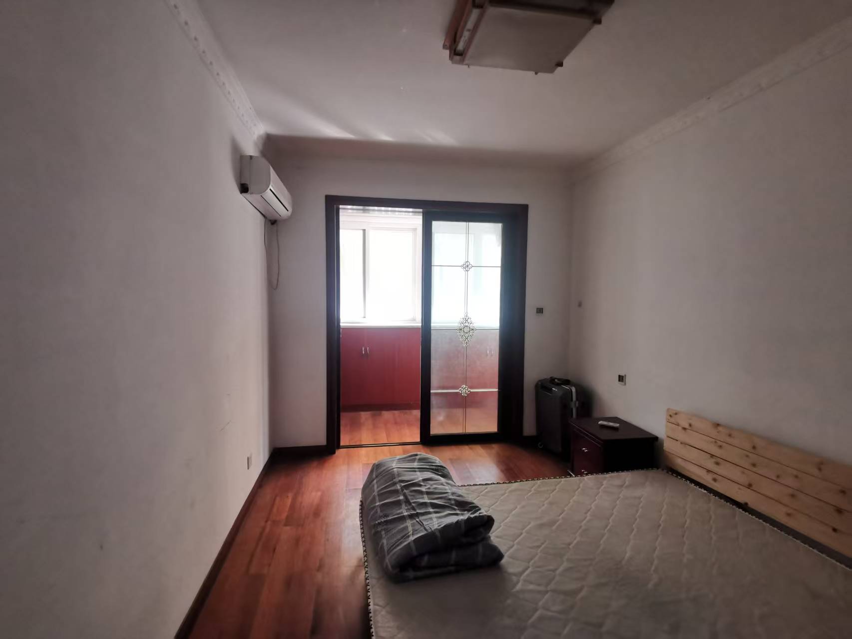 锦安花园一期 3室2厅1卫 121.3m&sup2;