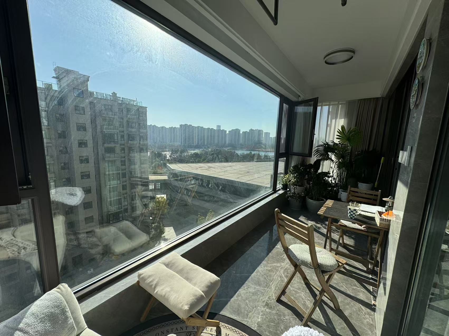 远创宸樾 3室2厅1卫 98.00m&sup2;