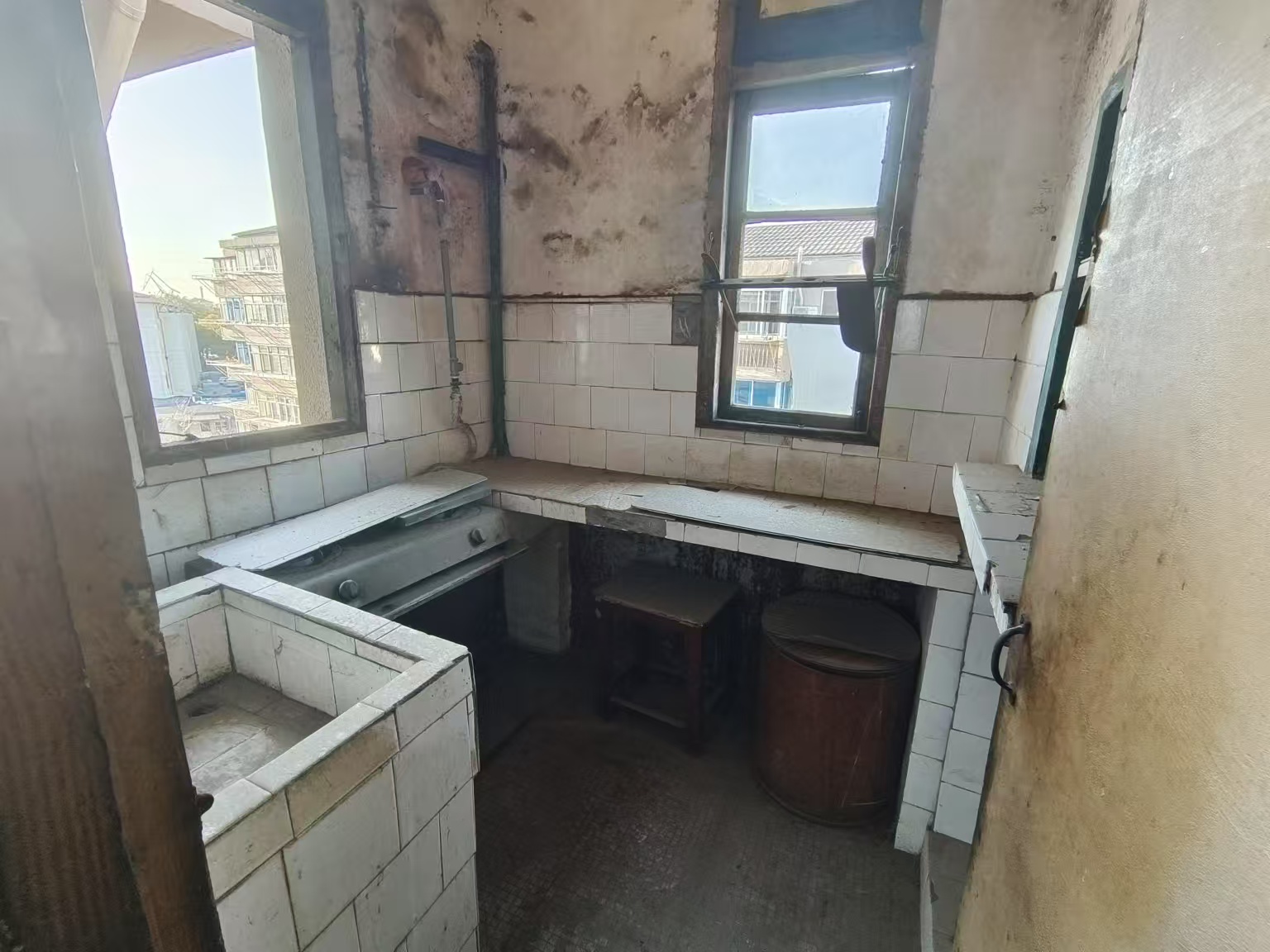 虹桥新村(朝霞路) 2室1厅1卫 66.7m&sup2;