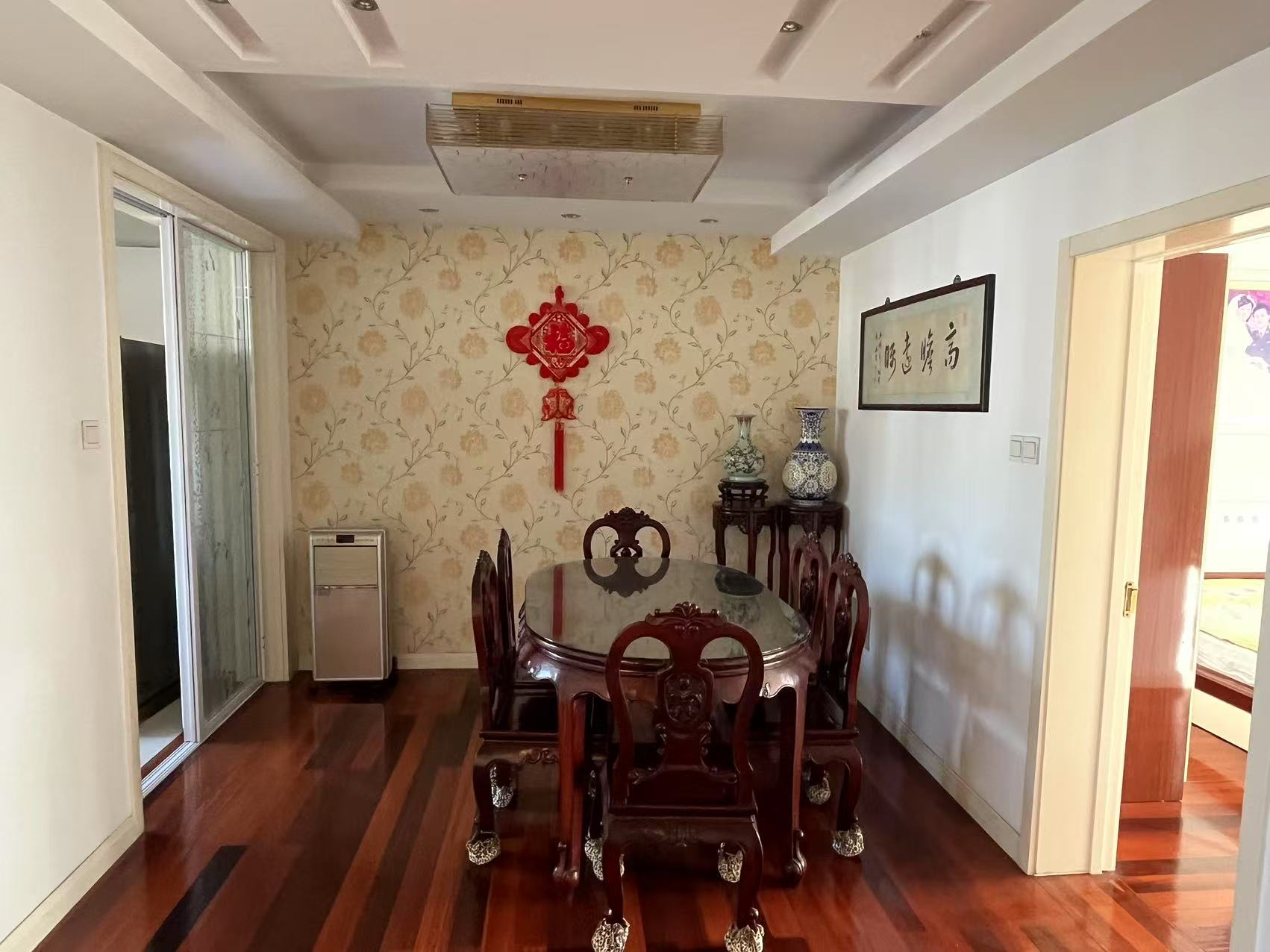 濠西园 3室2厅2卫 120.7m&sup2;