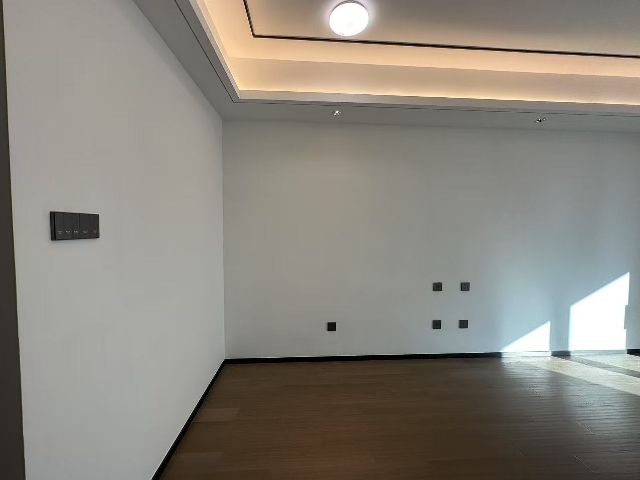 滨江道静园 3室2厅1卫 100.62m²