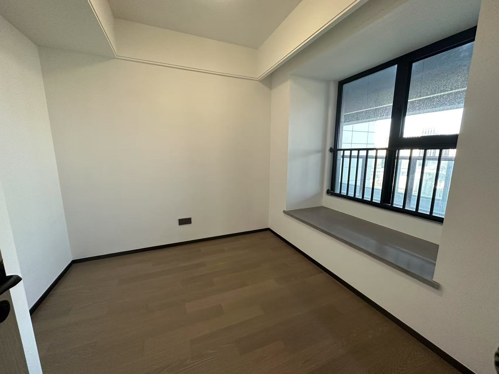 滨江道静园 3室2厅1卫 100.62m&sup2;