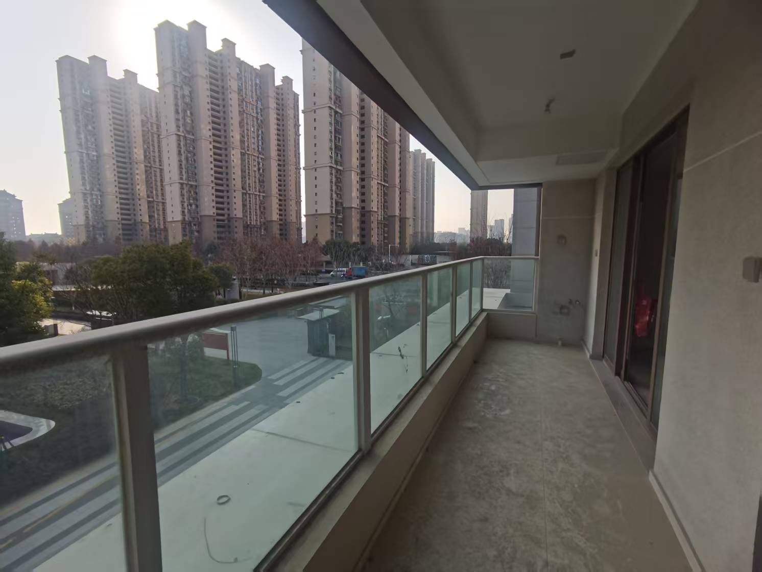 星湖泮 4室2厅2卫 141.02m&sup2;
