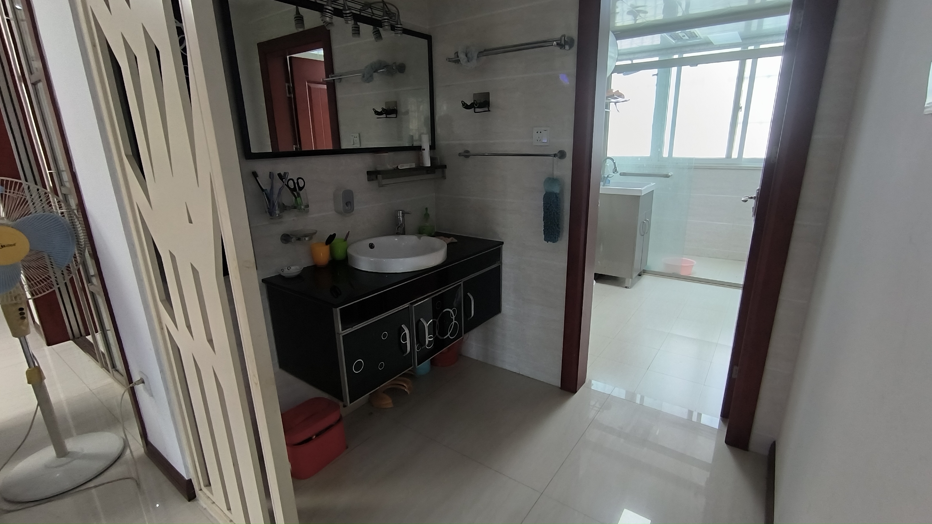 五山公寓 4室2厅1卫 144.99m&sup2;