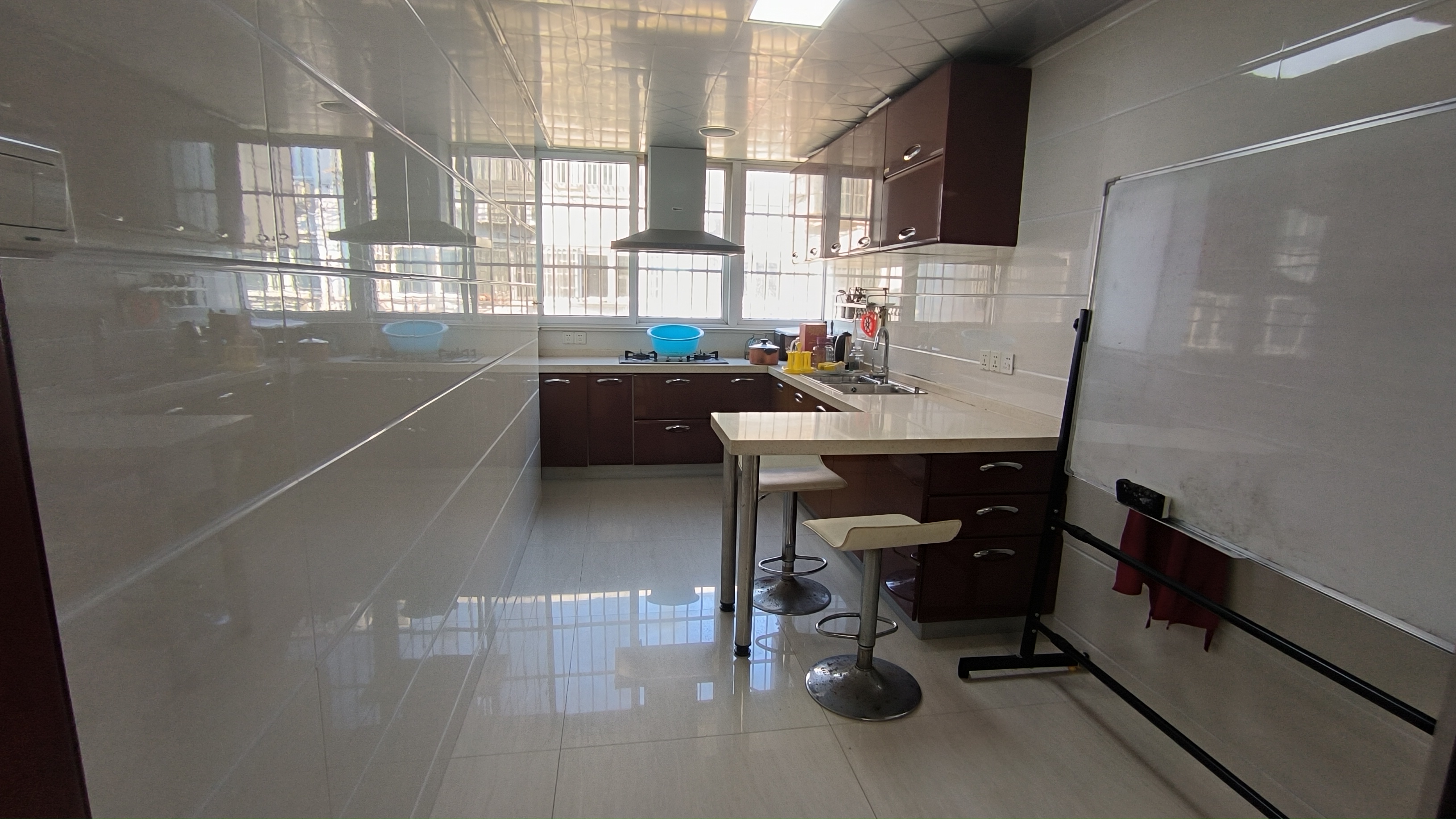 五山公寓 4室2厅1卫 144.99m&sup2;