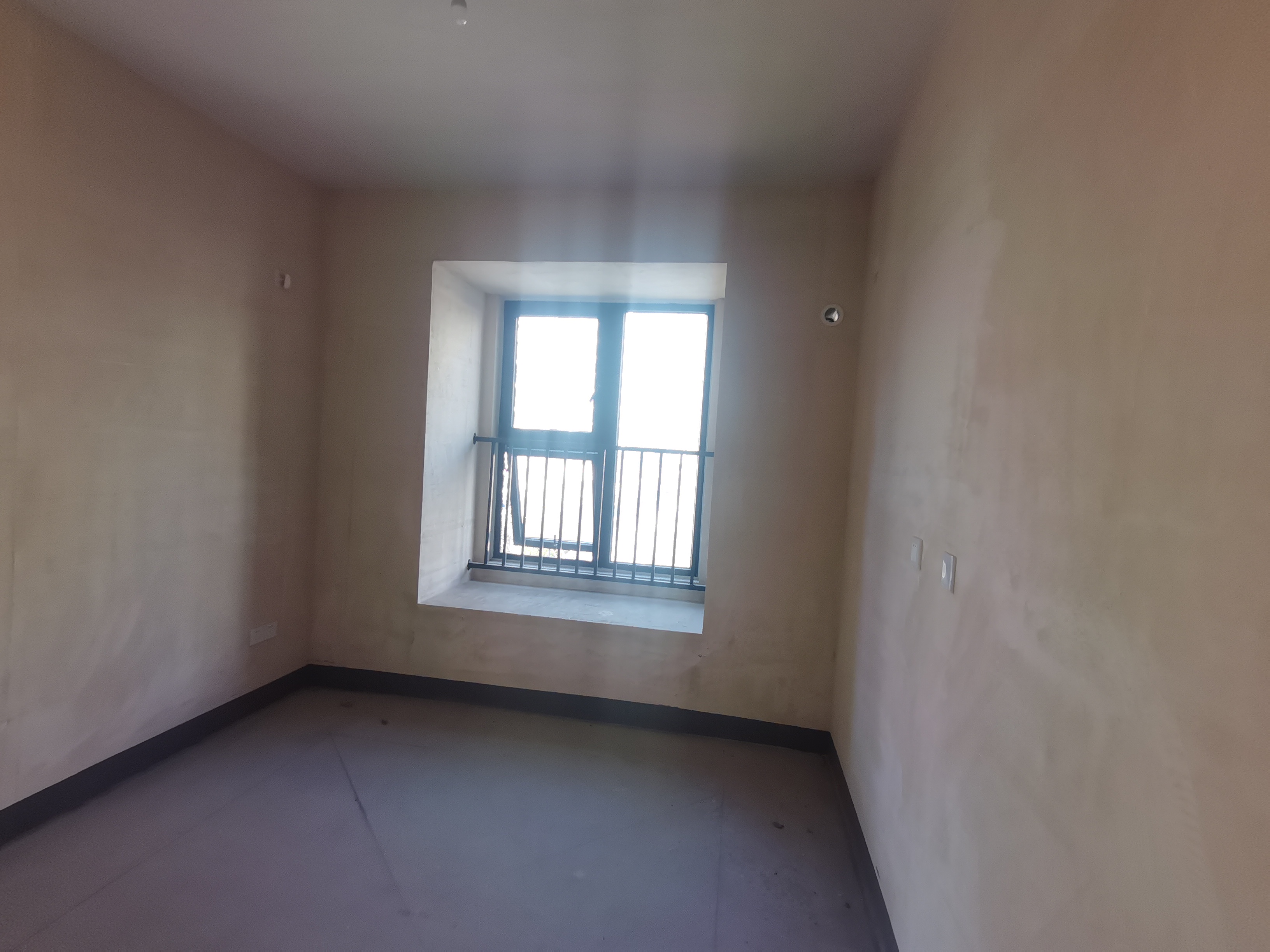 龙湖卓越&middot;悦珑湾 4室2厅2卫 130m&sup2;