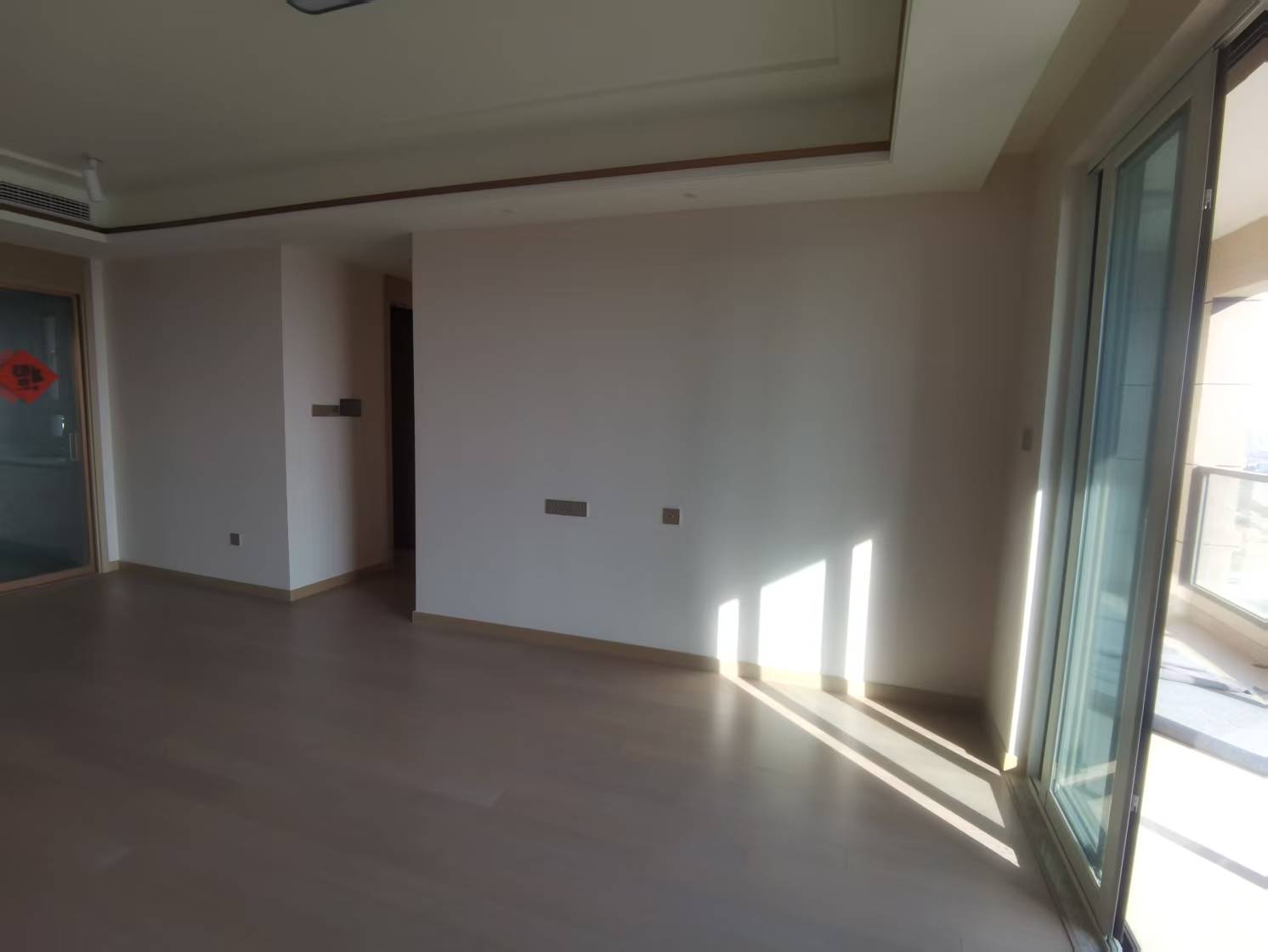 南通金鹰世界&middot;尚府 3室2厅2卫 120m&sup2;