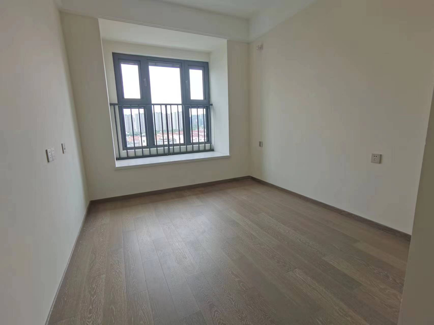 濠悦府 3室2厅2卫 94.78m²