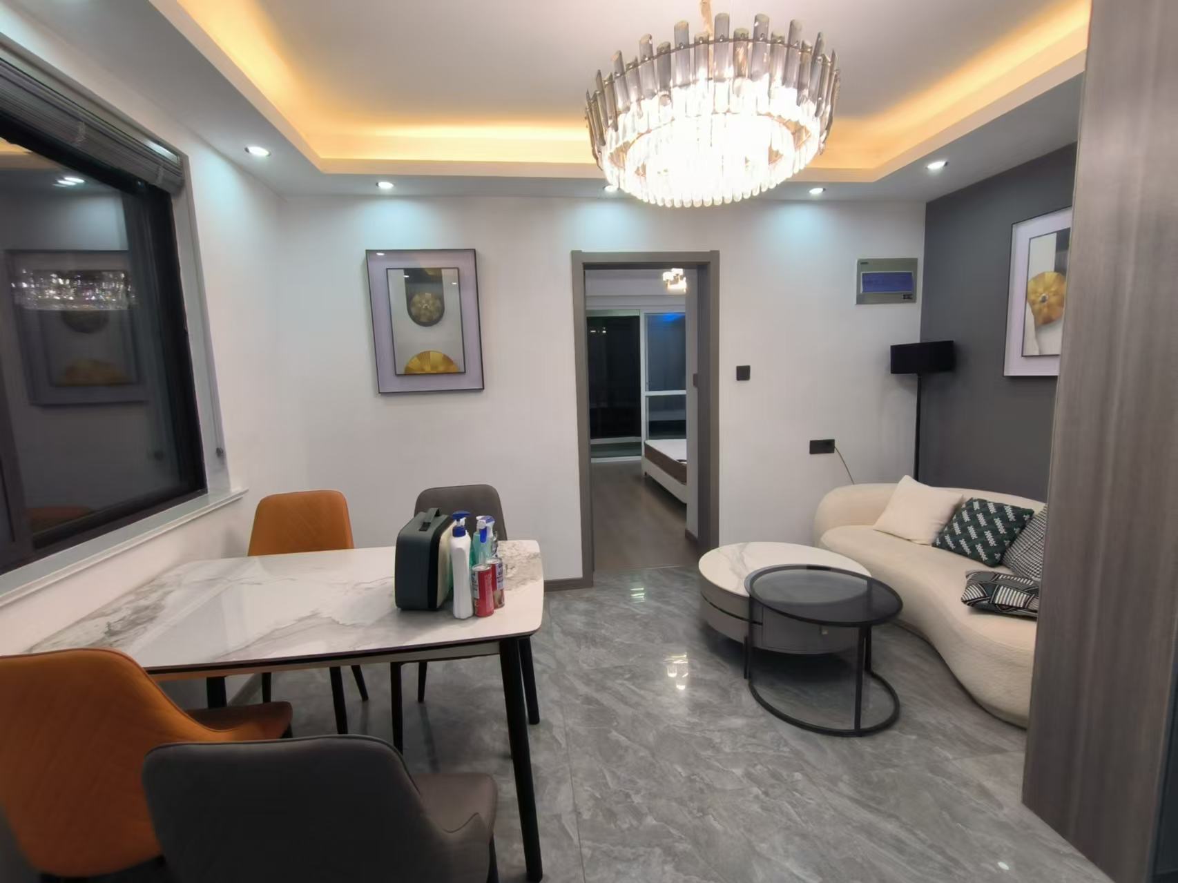 外滩花苑 1室1厅1卫 61m&sup2;