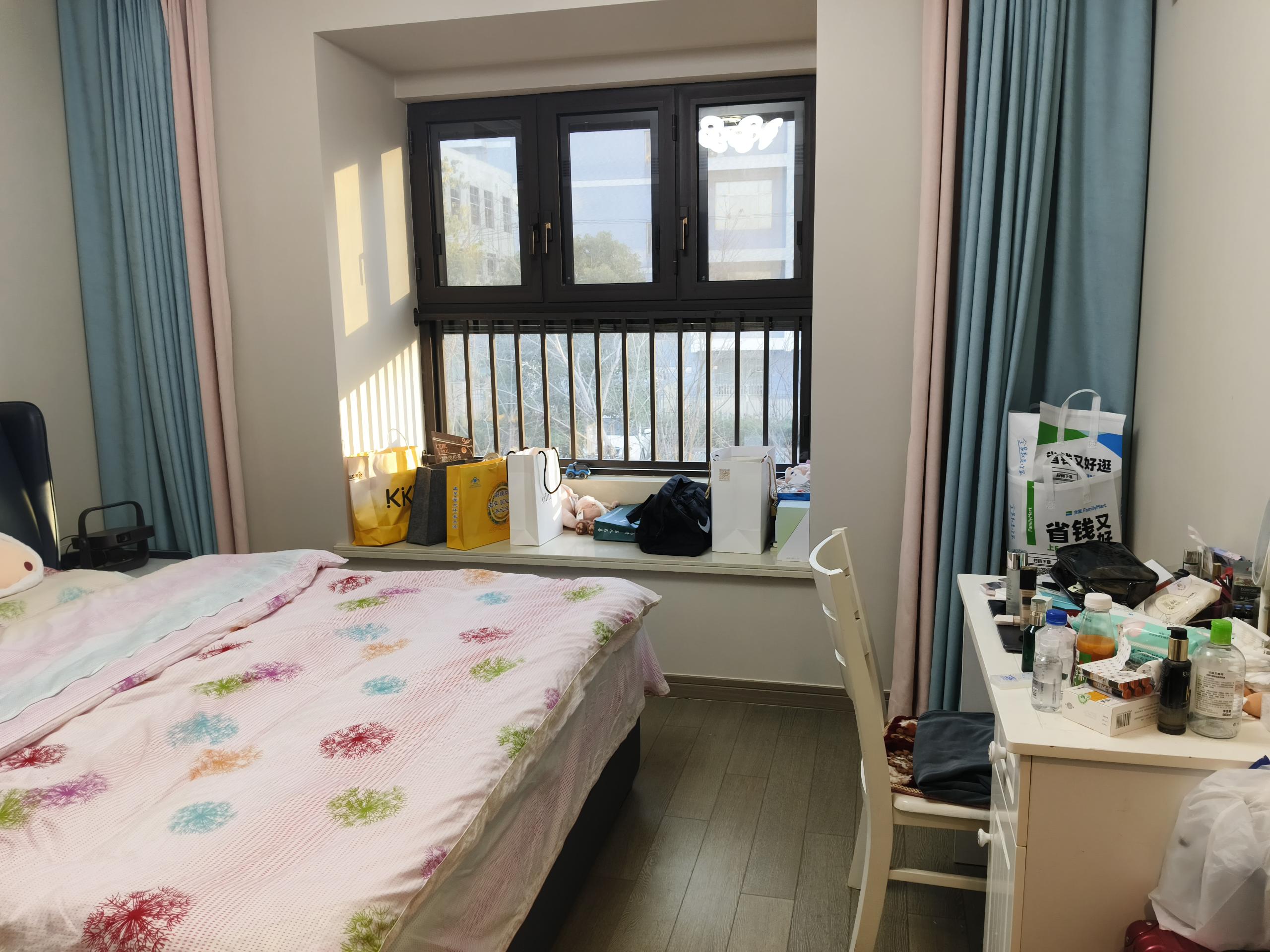 静海府 3室2厅2卫 128.5m&sup2;