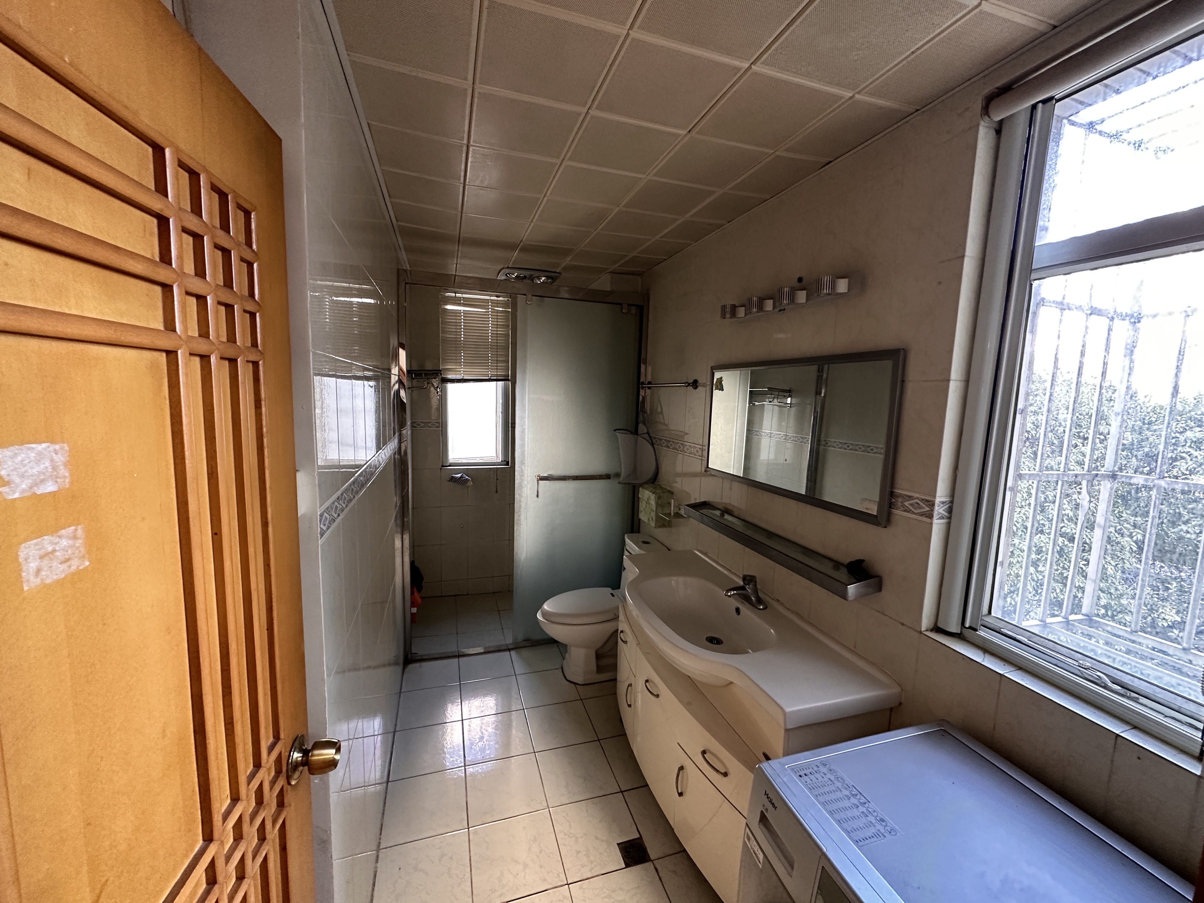 八仙花苑 3室2厅2卫 136m&sup2;