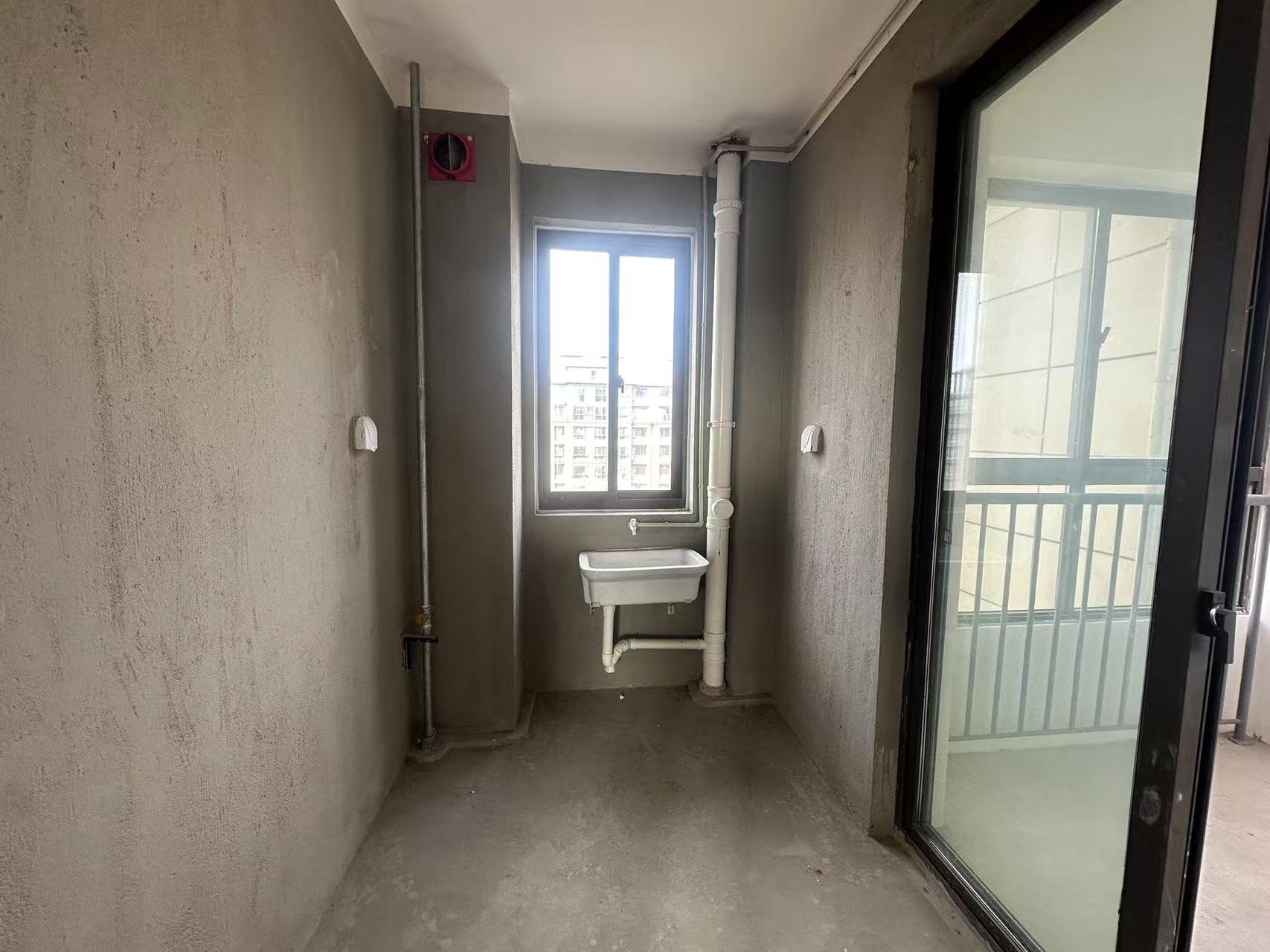 同和嘉苑东区 2室1厅1卫 86m&sup2;