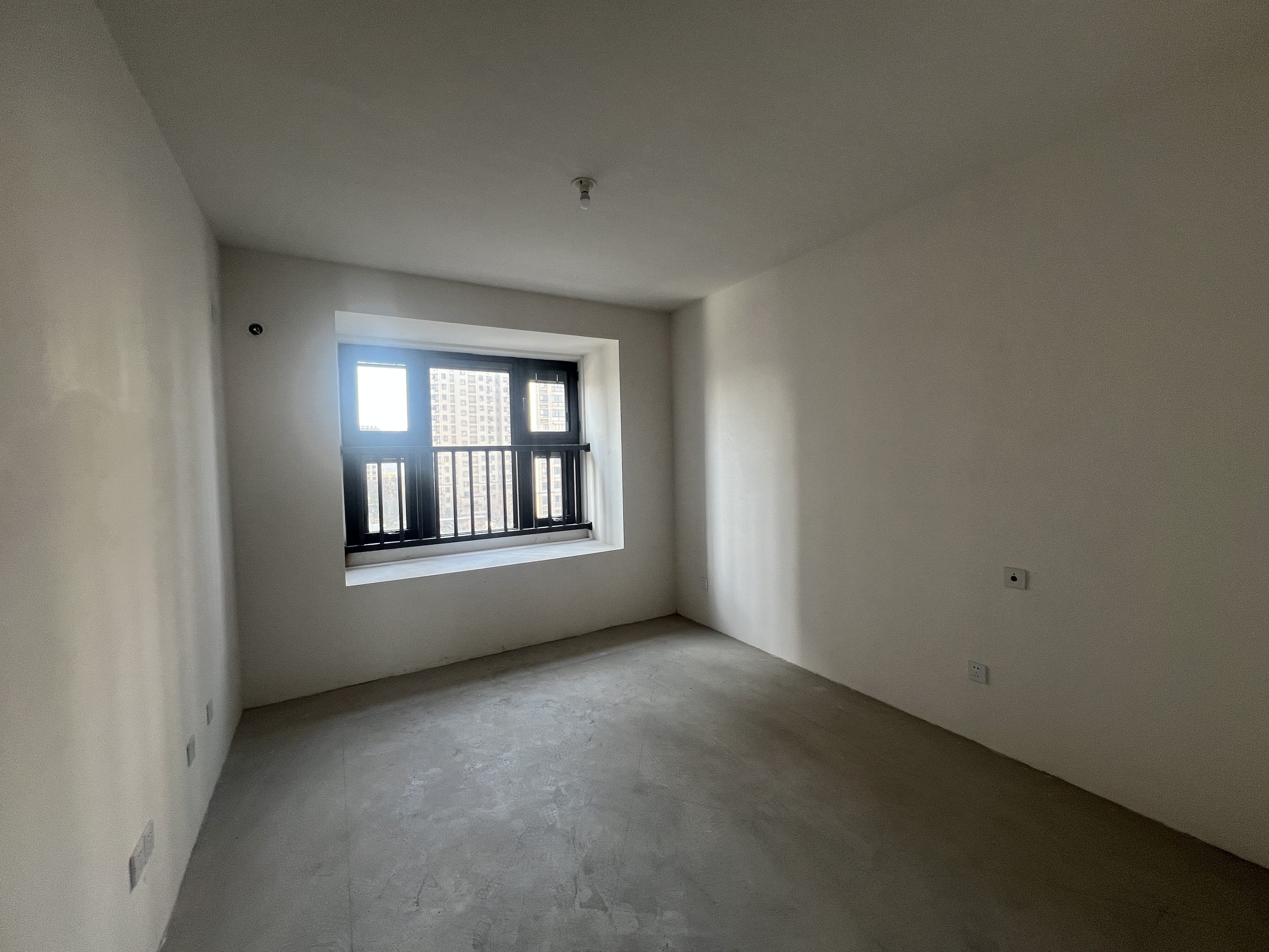 春晓熙岸 3室2厅1卫 110.22m&sup2;