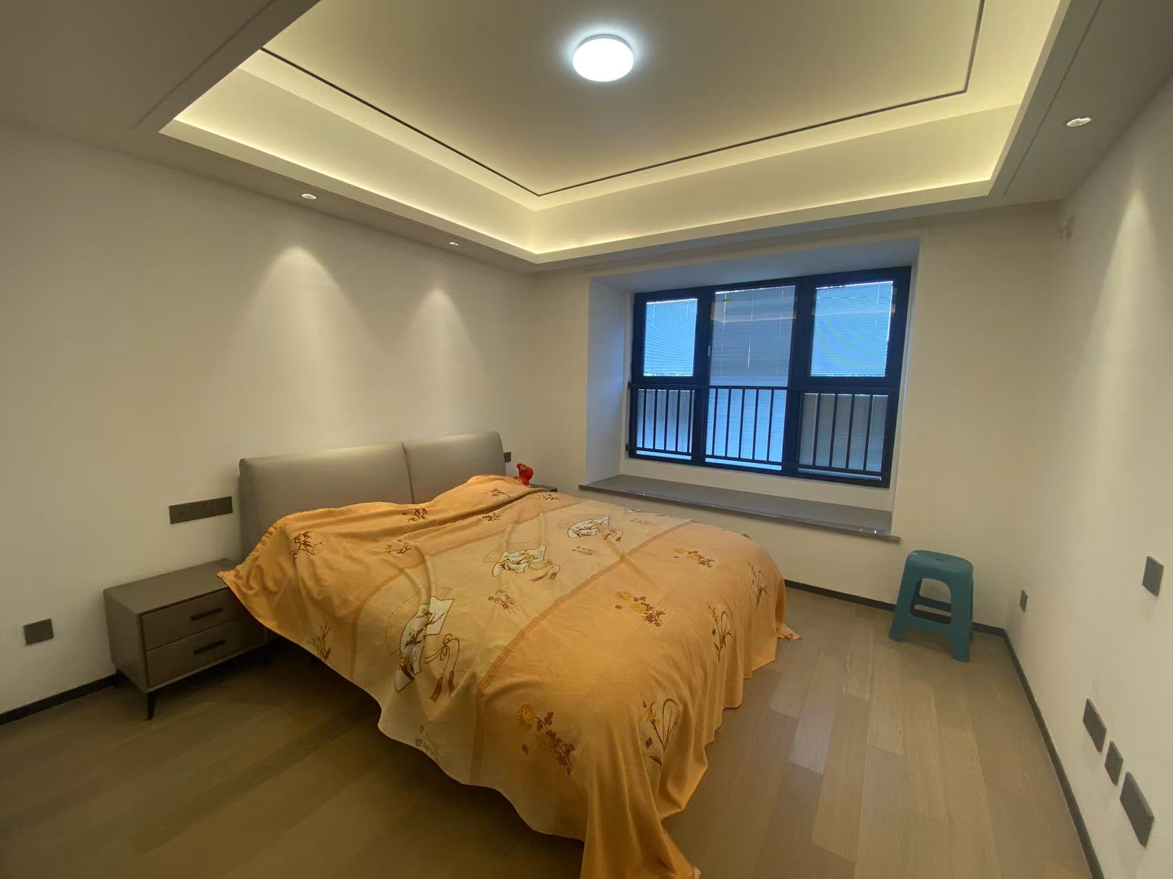 滨江道静园 3室1厅2卫 125.04m²
