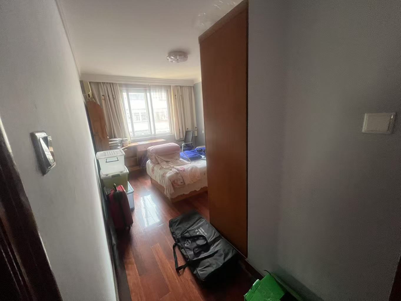 朝晖花园 3室2厅2卫 132.36m&sup2;