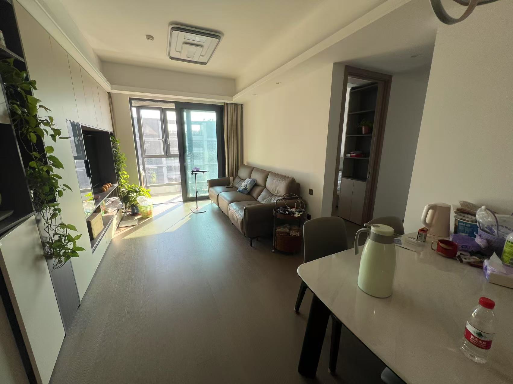 东升旭辉中心 3室2厅1卫 97m²