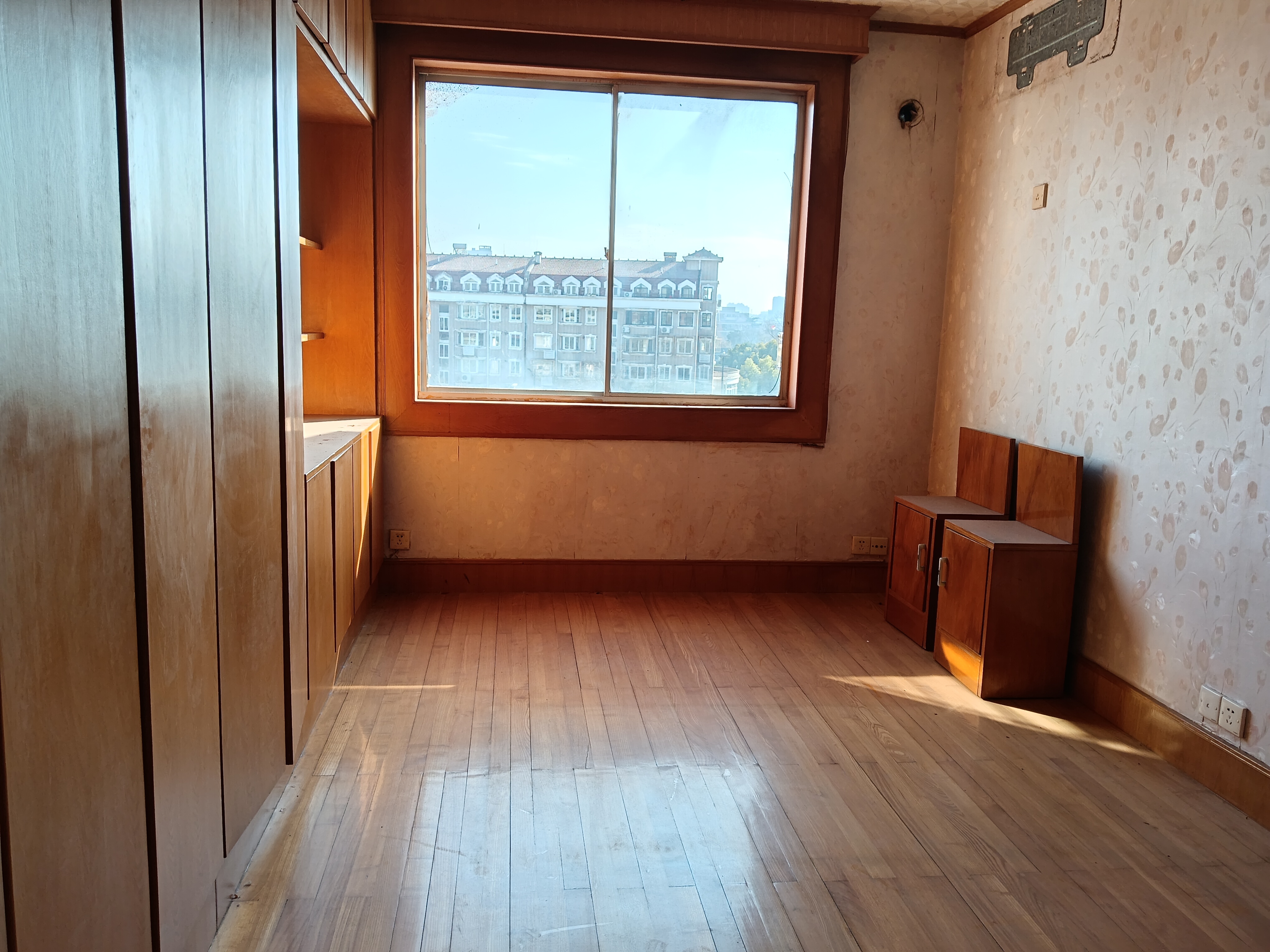 北濠桥东村 4室2厅2卫 210.92m&sup2;