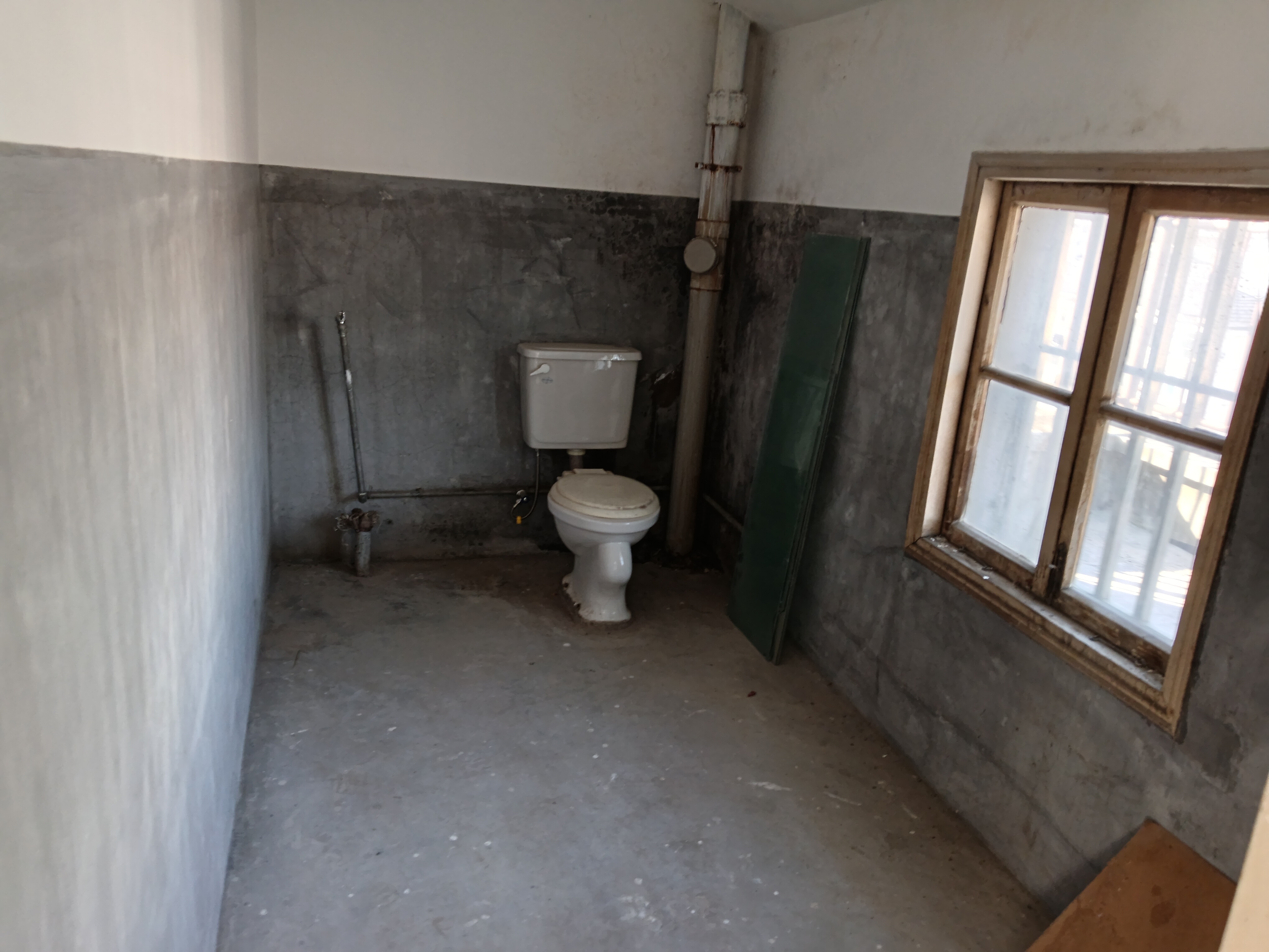 北濠桥东村 4室2厅2卫 210.92m&sup2;