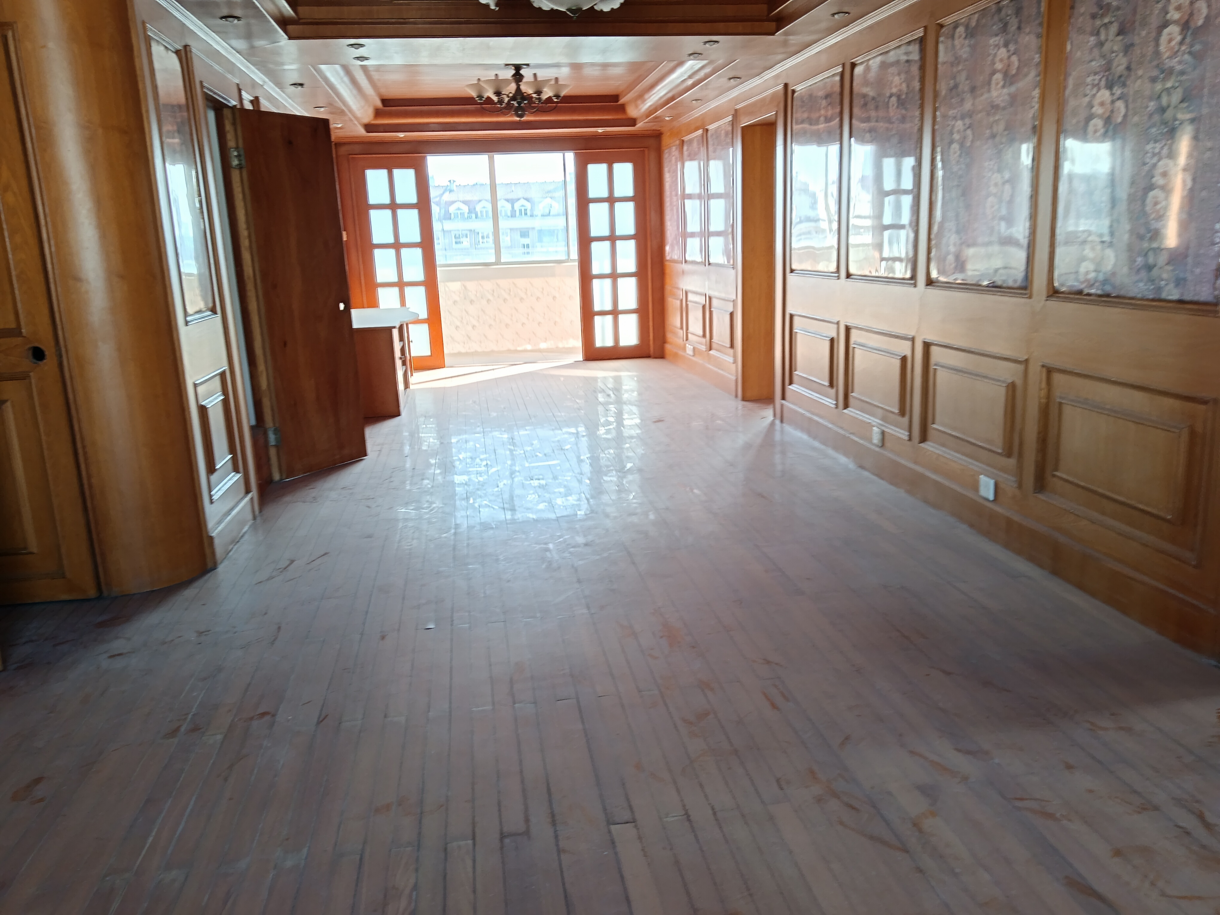 北濠桥东村 4室2厅2卫 210.92m&sup2;