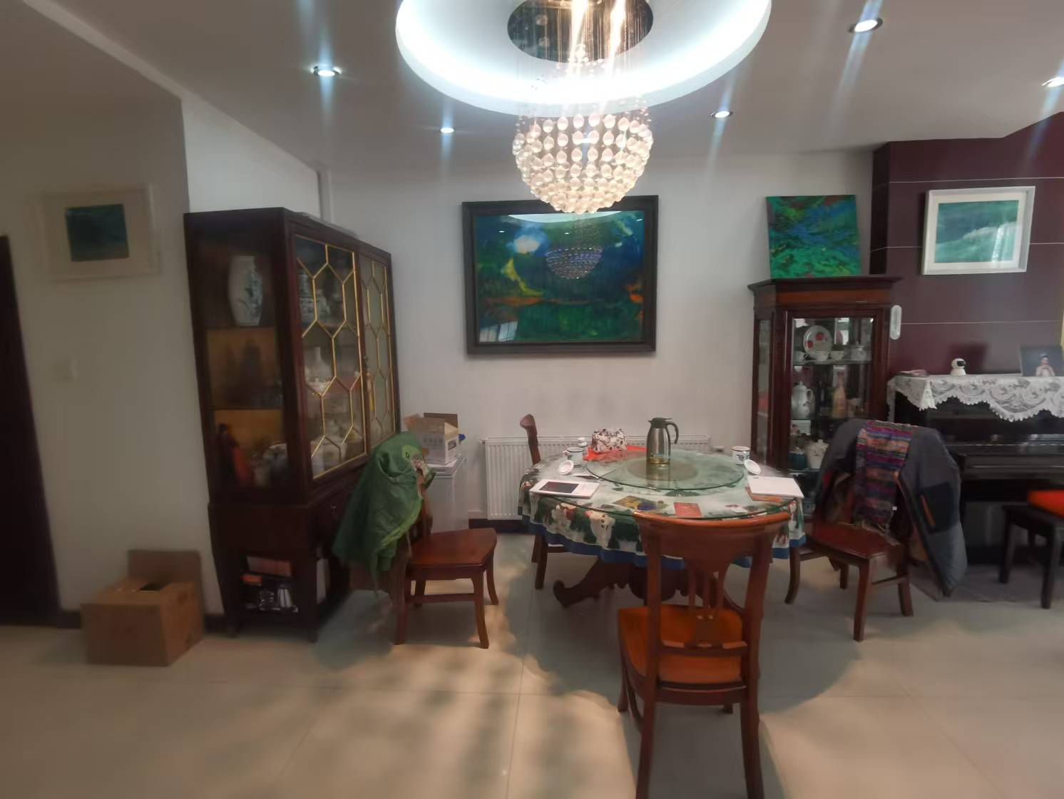 爱玛花苑 5室3厅3卫 241m&sup2;