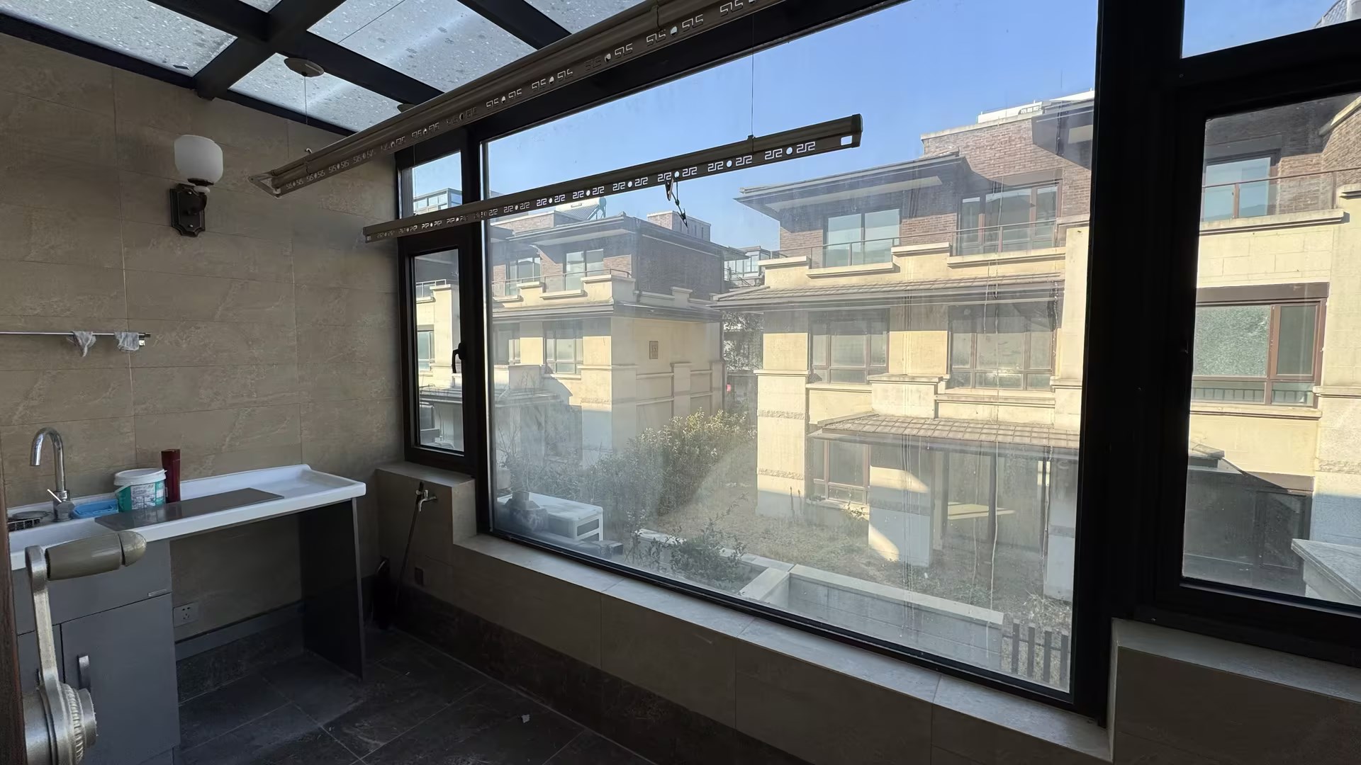 盛和九里香堤一期 5室2厅3卫 260.00m&sup2;